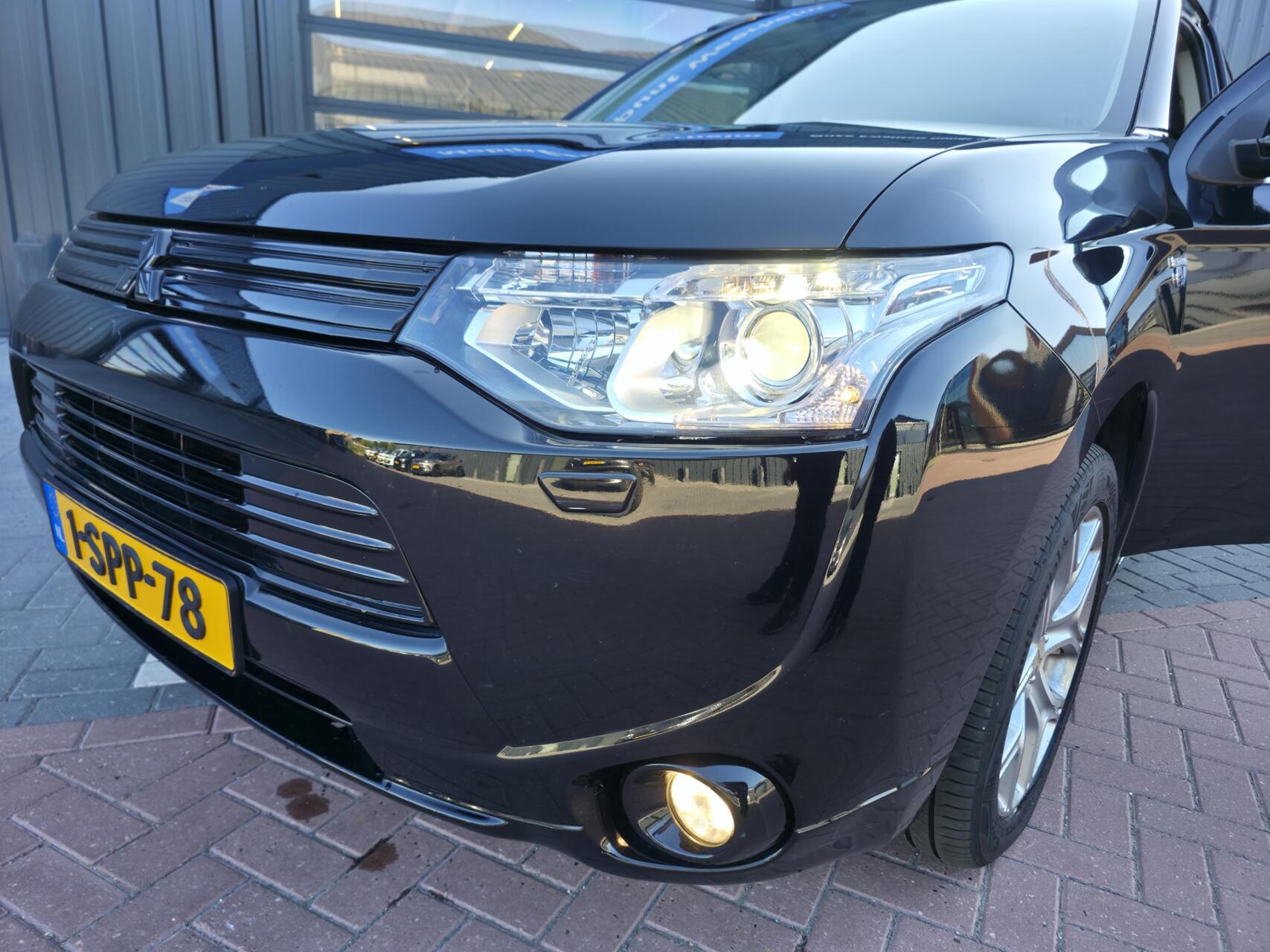 Foto van Mitsubishi Mitsubishi Outlander