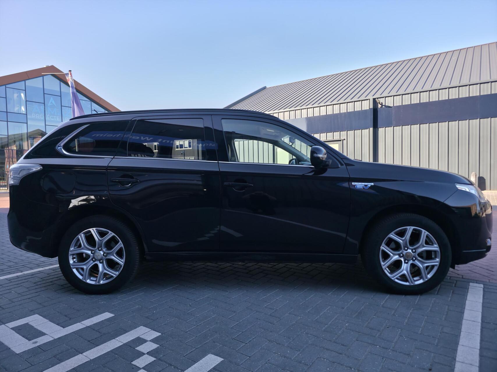Foto van Mitsubishi Mitsubishi Outlander