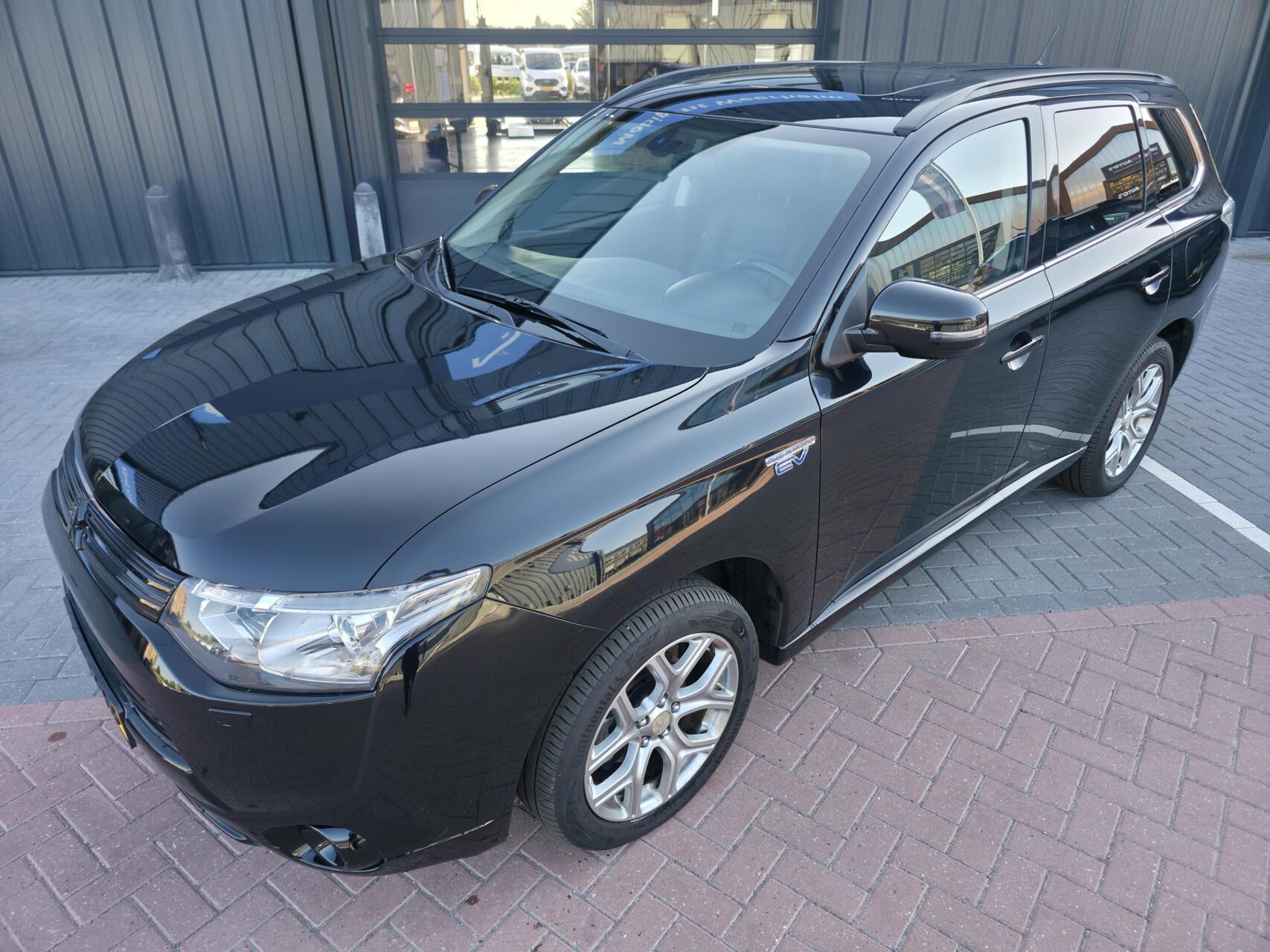Foto van Mitsubishi Mitsubishi Outlander