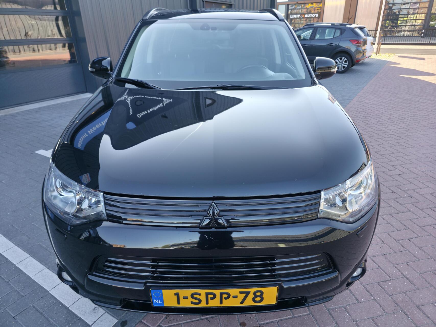 Foto van Mitsubishi Mitsubishi Outlander