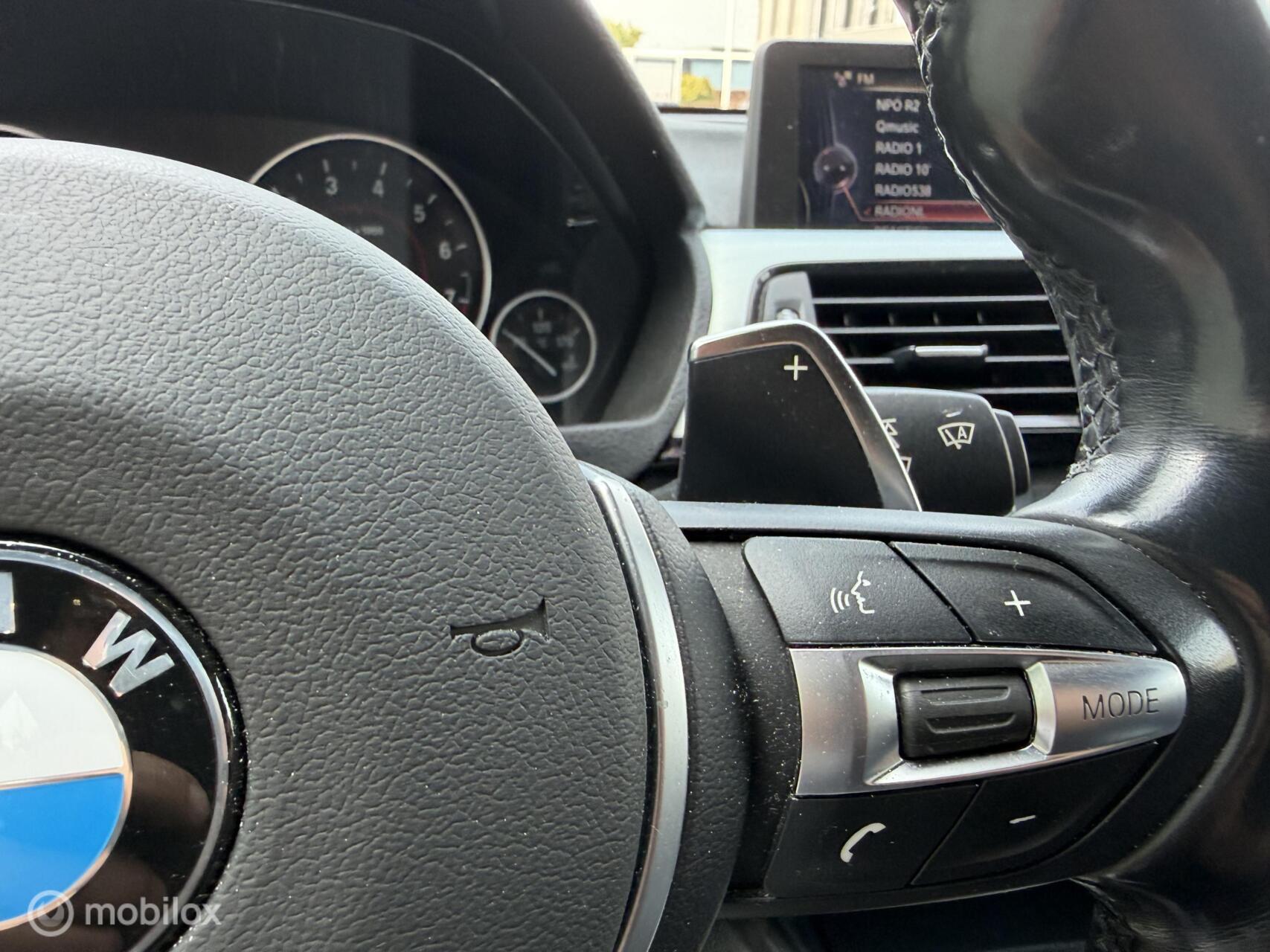 Foto van BMW 328i