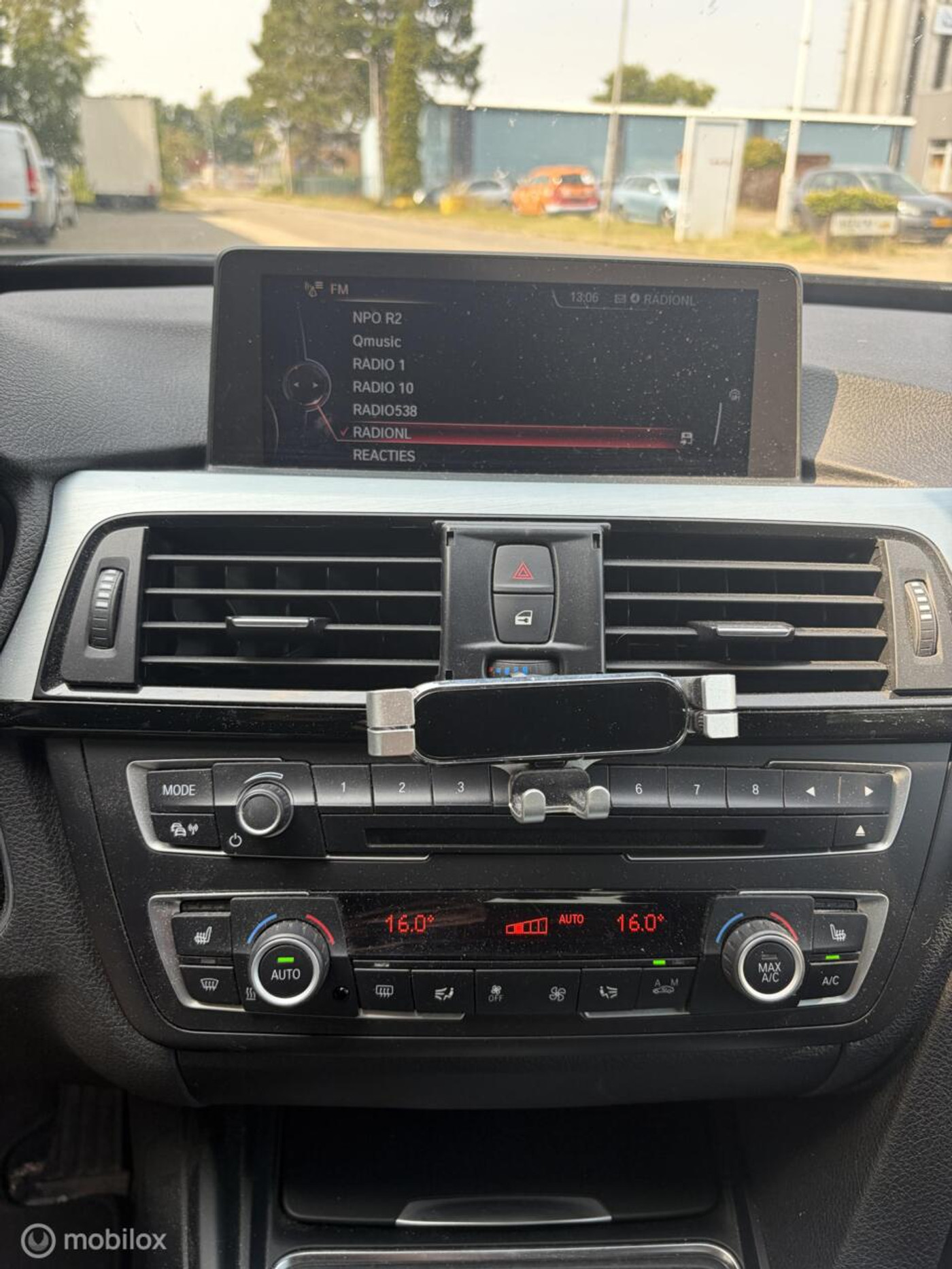 Foto van BMW 328i