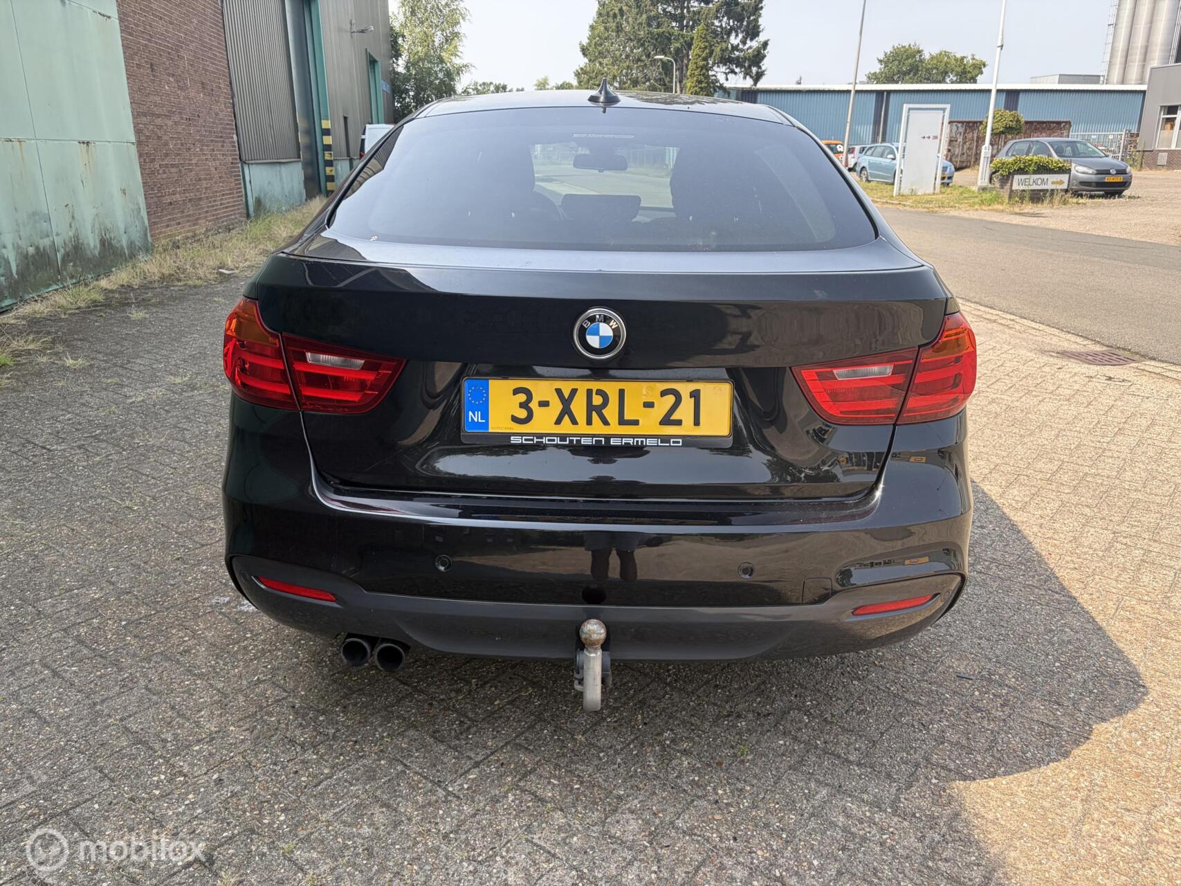 Foto van BMW 328i
