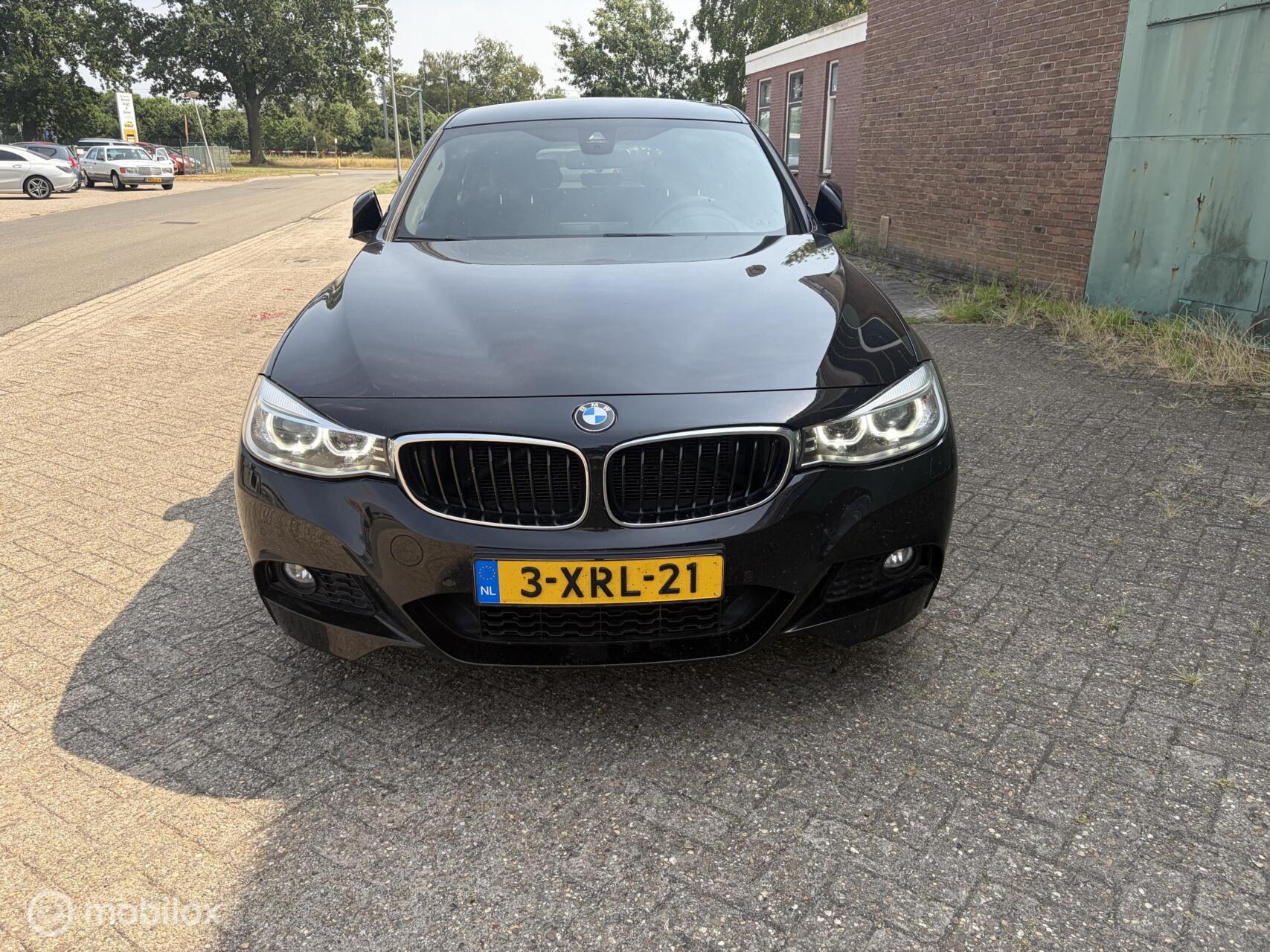 Foto van BMW 328i