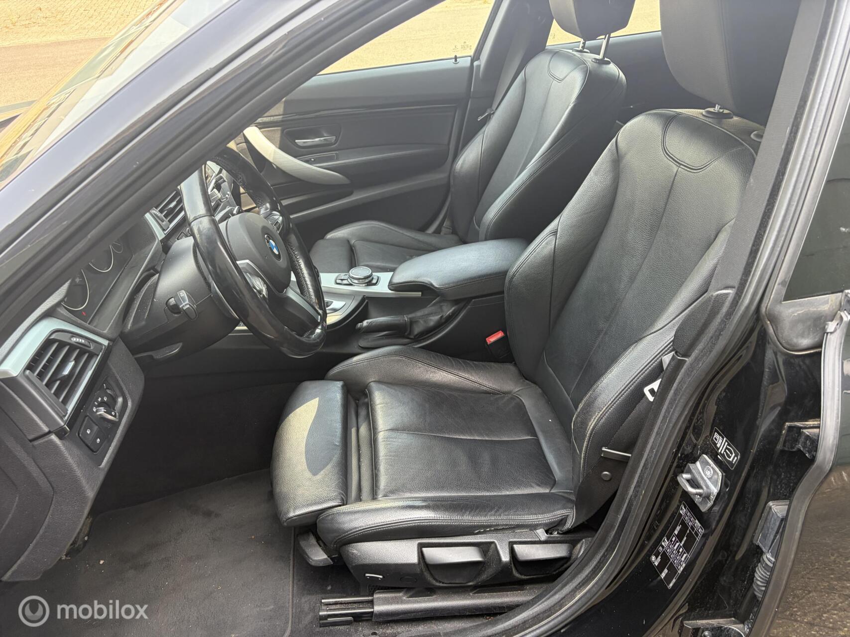Foto van BMW 328i