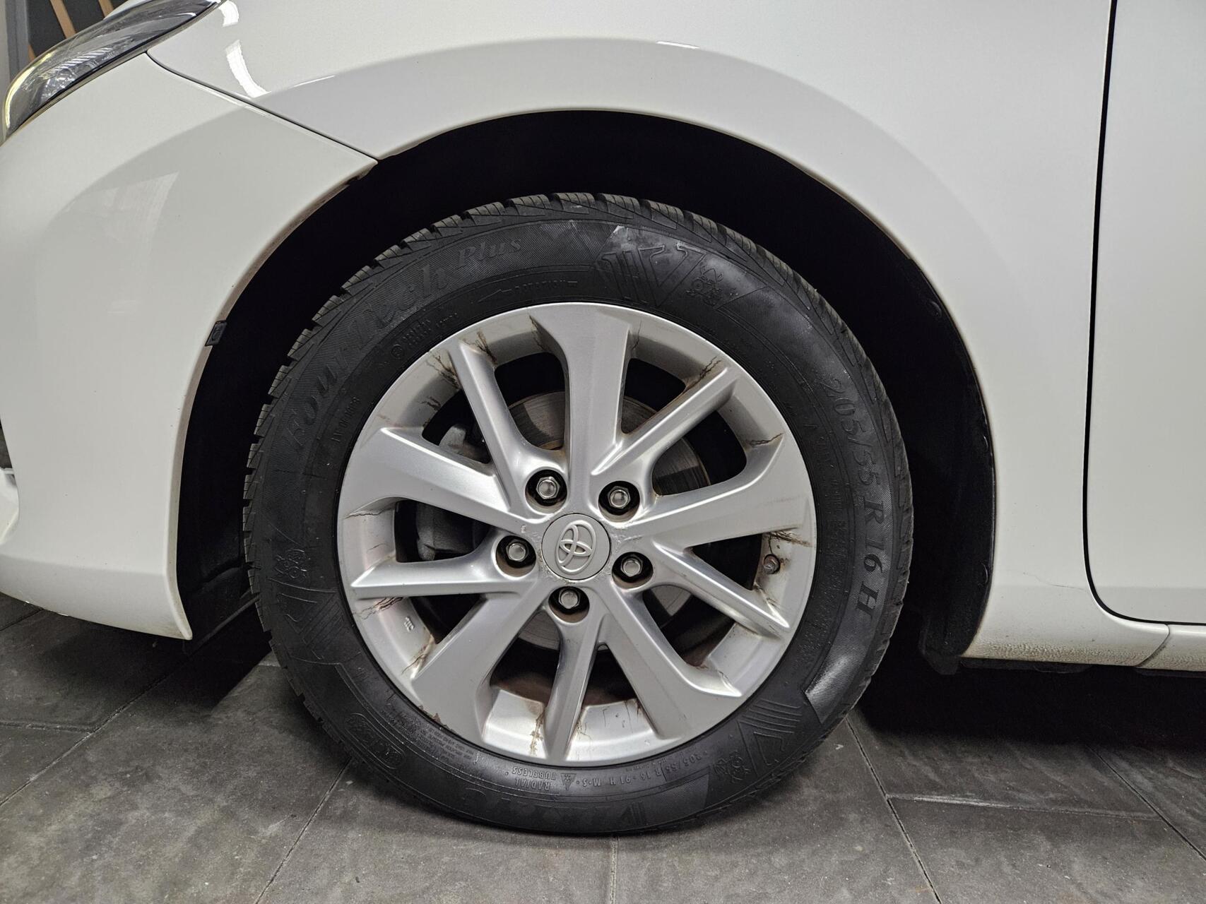 Foto van Toyota Toyota Auris