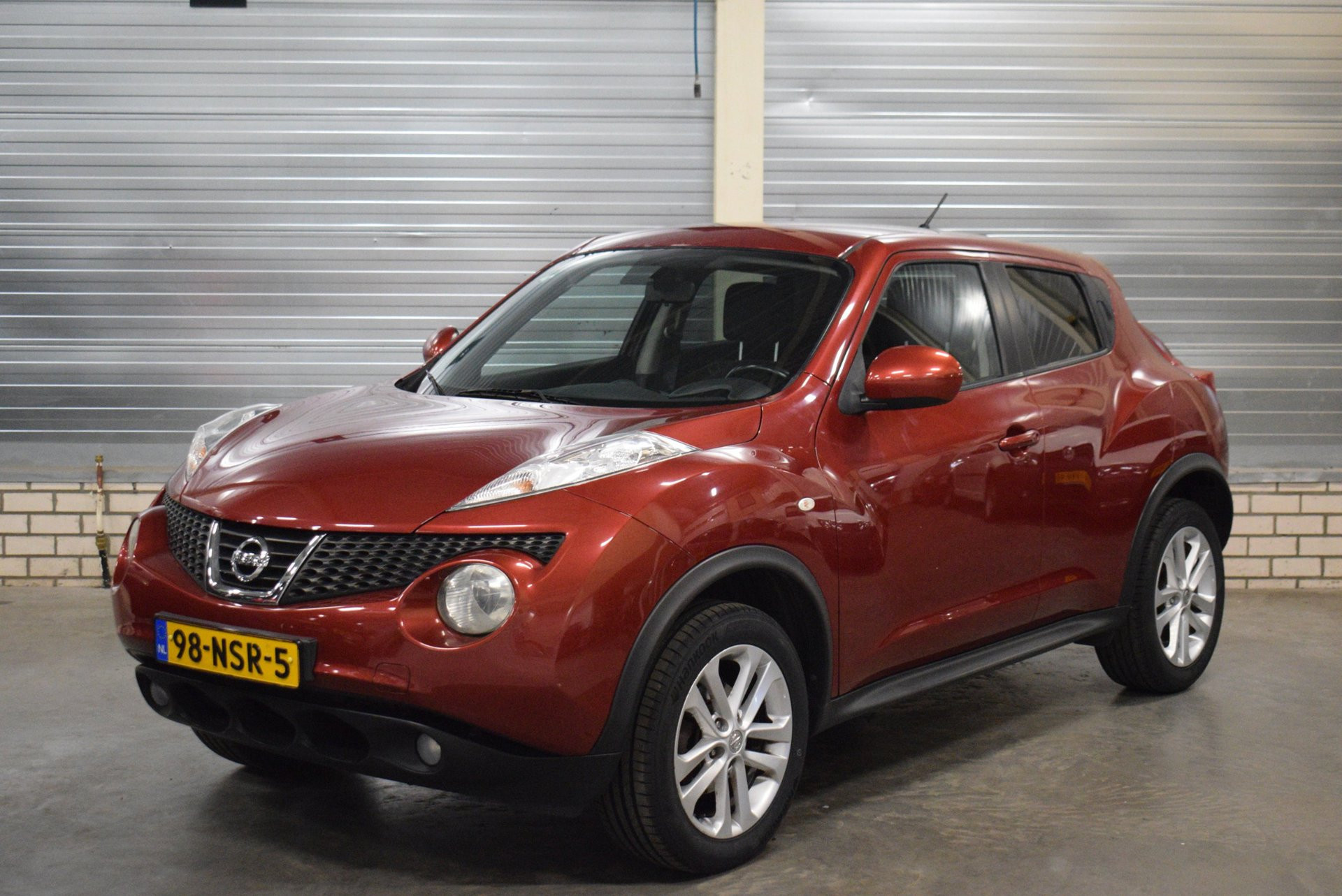 Nissan Nissan Juke 1.6 Acenta + Climate Control|Cruise Control| 2010 - voorkant