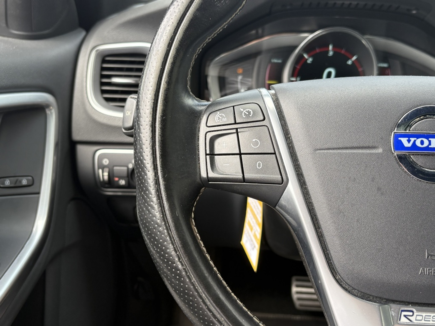 Foto van Volvo V60 Plug In Hybrid