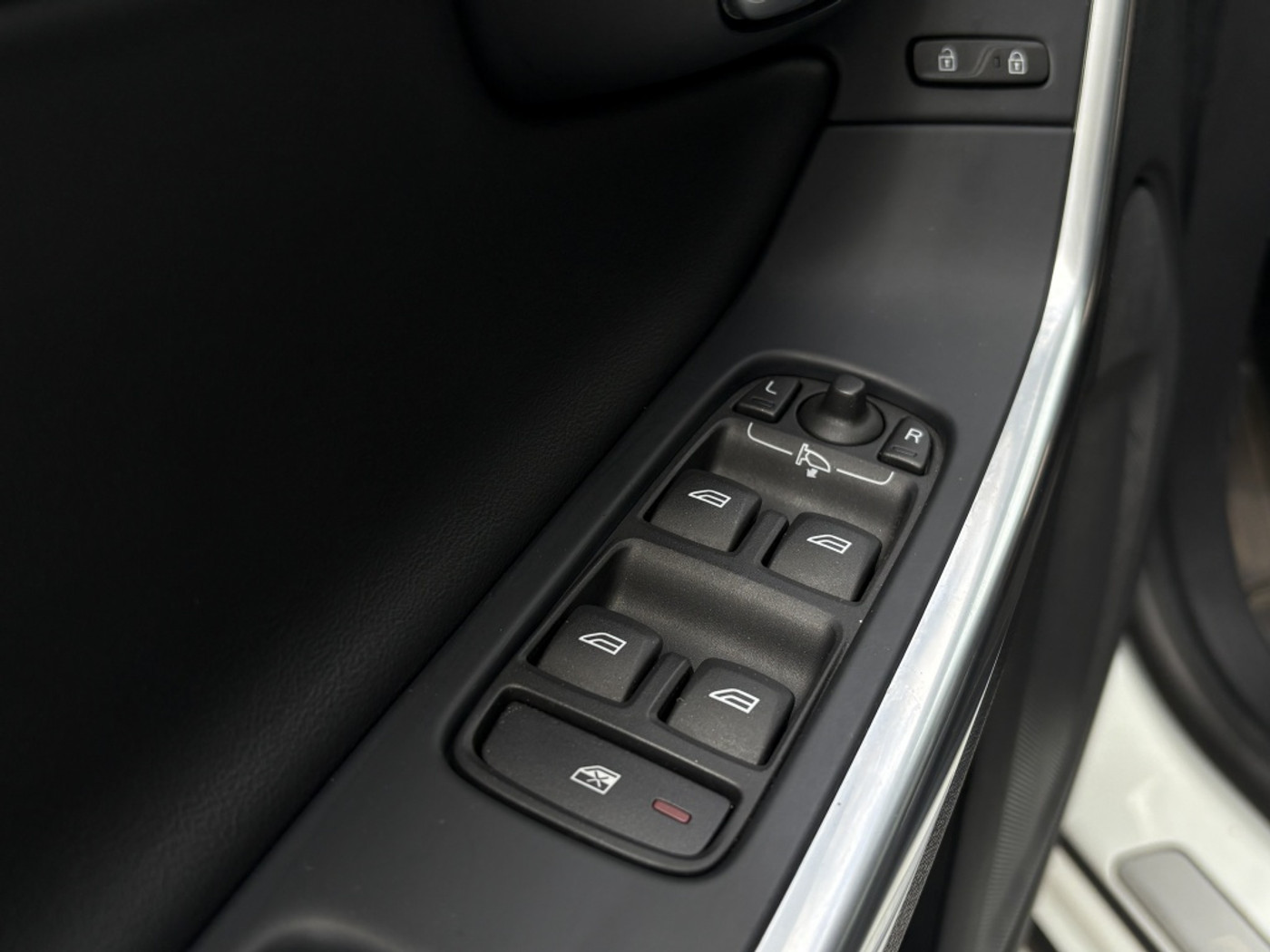 Foto van Volvo V60 Plug In Hybrid