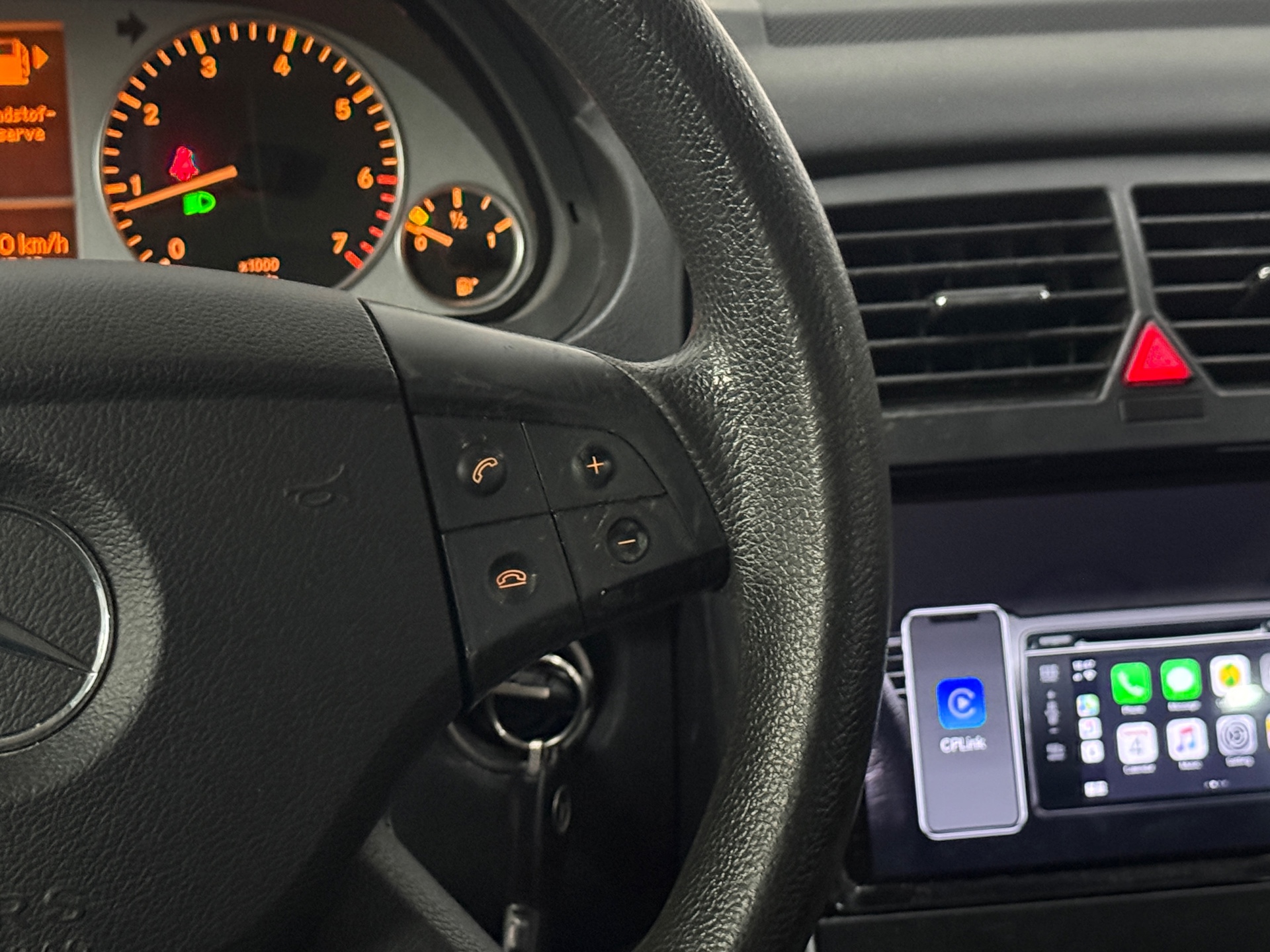 Foto van Mercedes-Benz B 180