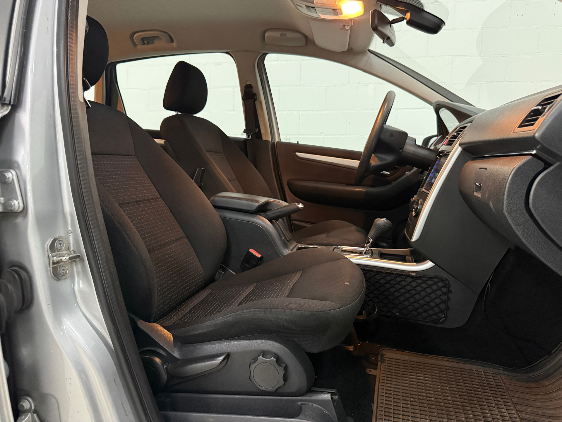 Foto van Mercedes-Benz B 180