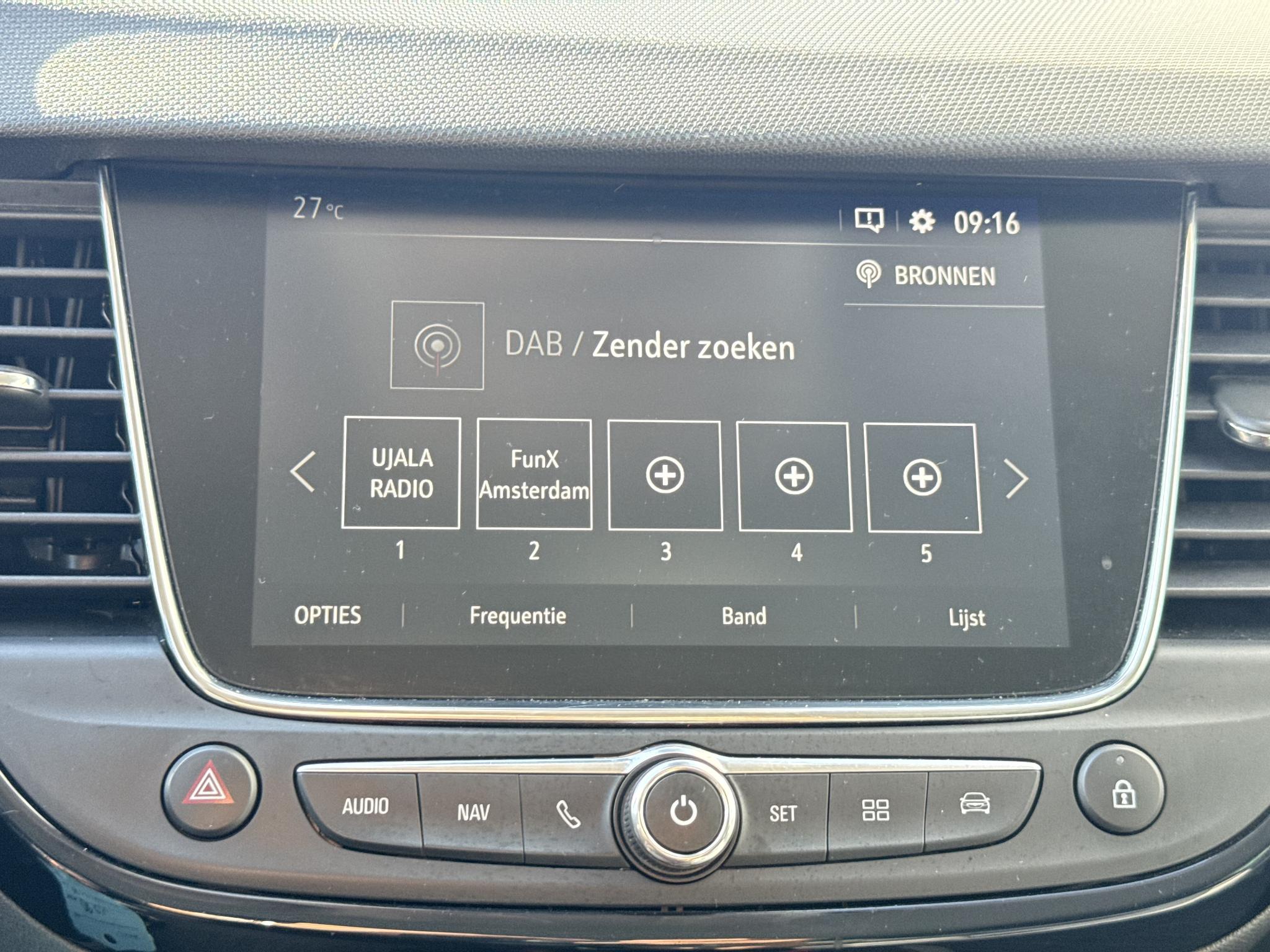 Foto van Opel Crossland X