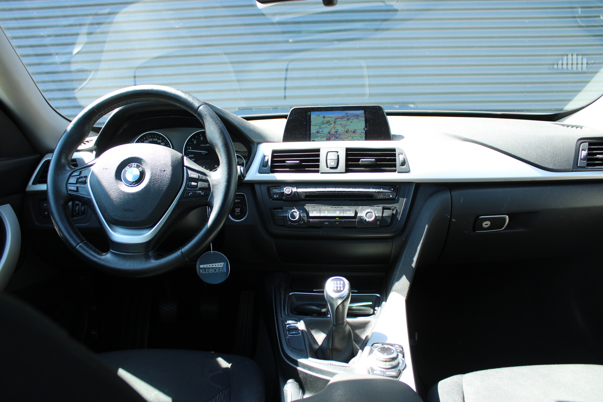 Foto van BMW 320i