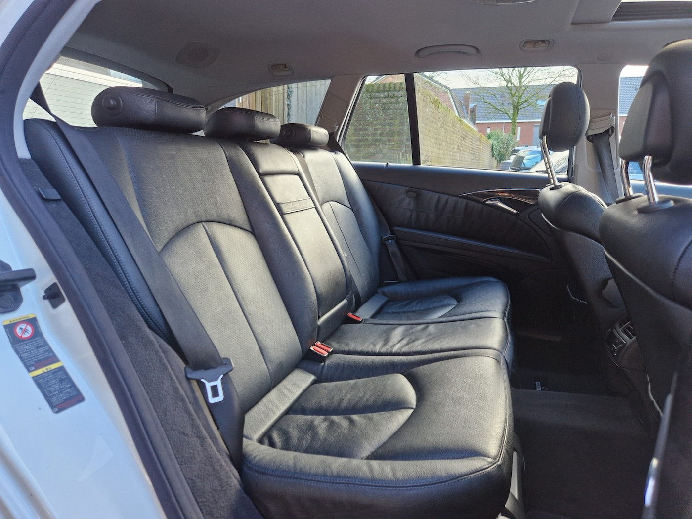 Foto van Mercedes-Benz E 500