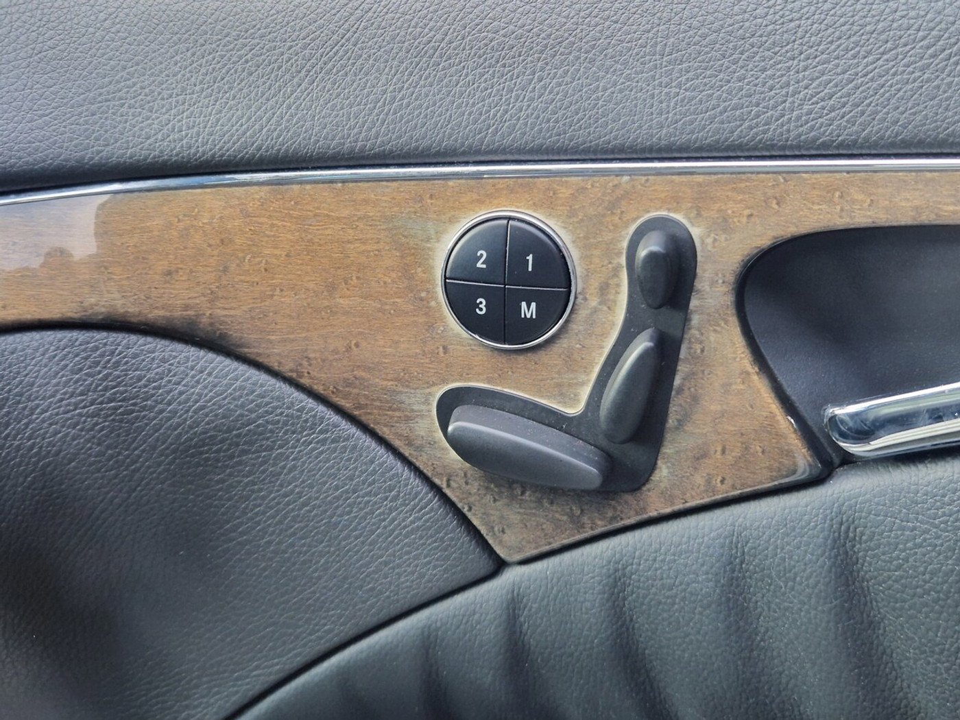 Foto van Mercedes-Benz E 500