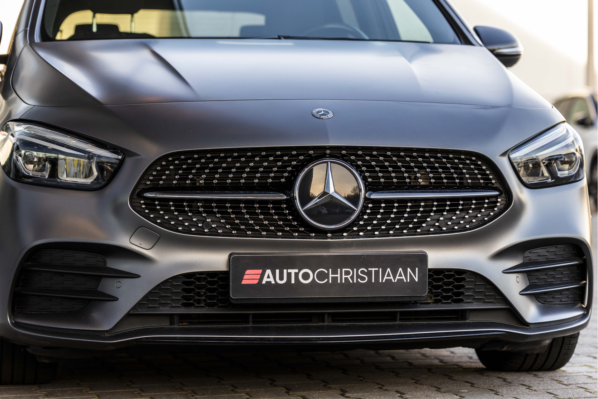Foto van Mercedes-Benz B 200