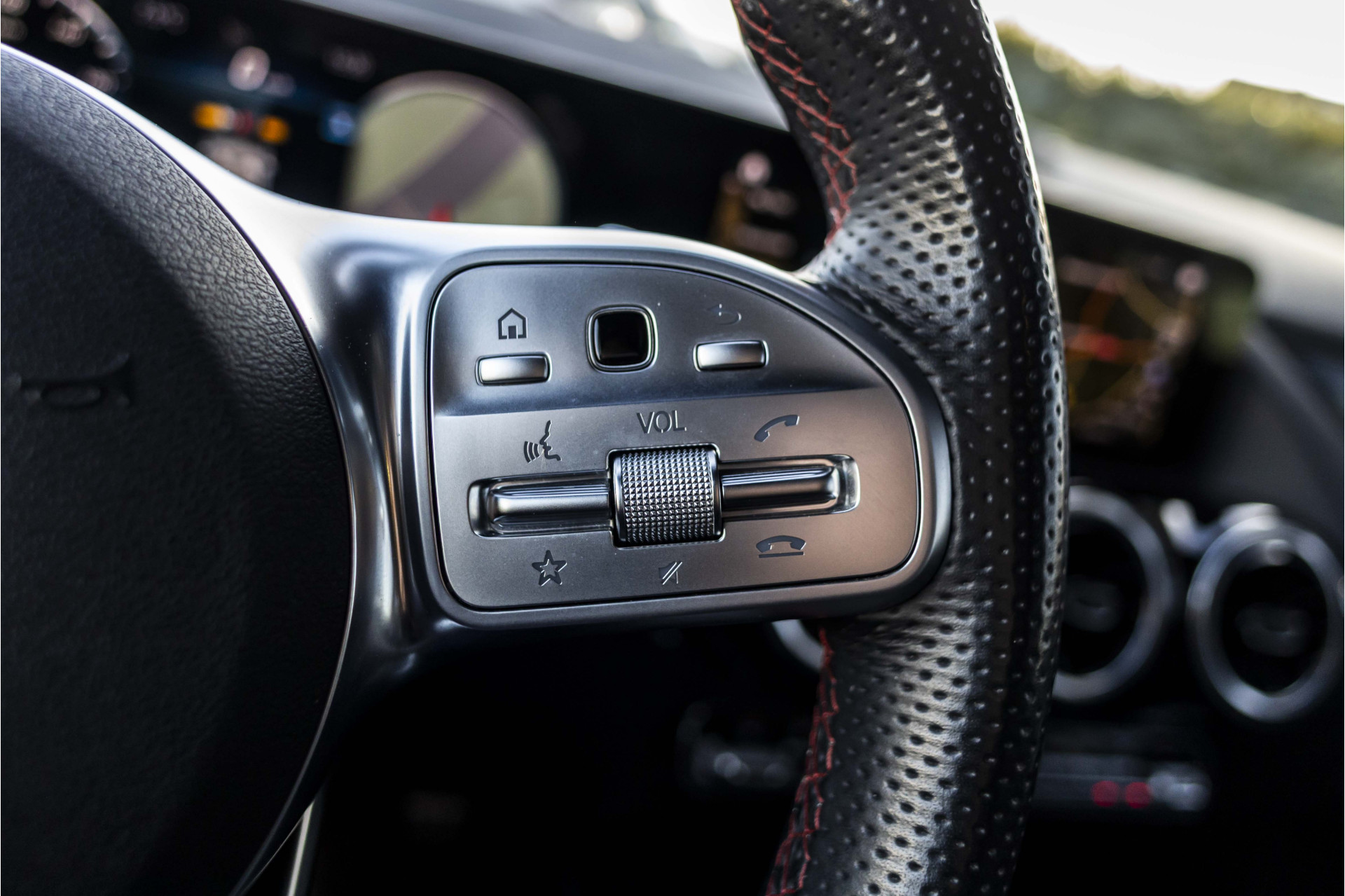 Foto van Mercedes-Benz B 200