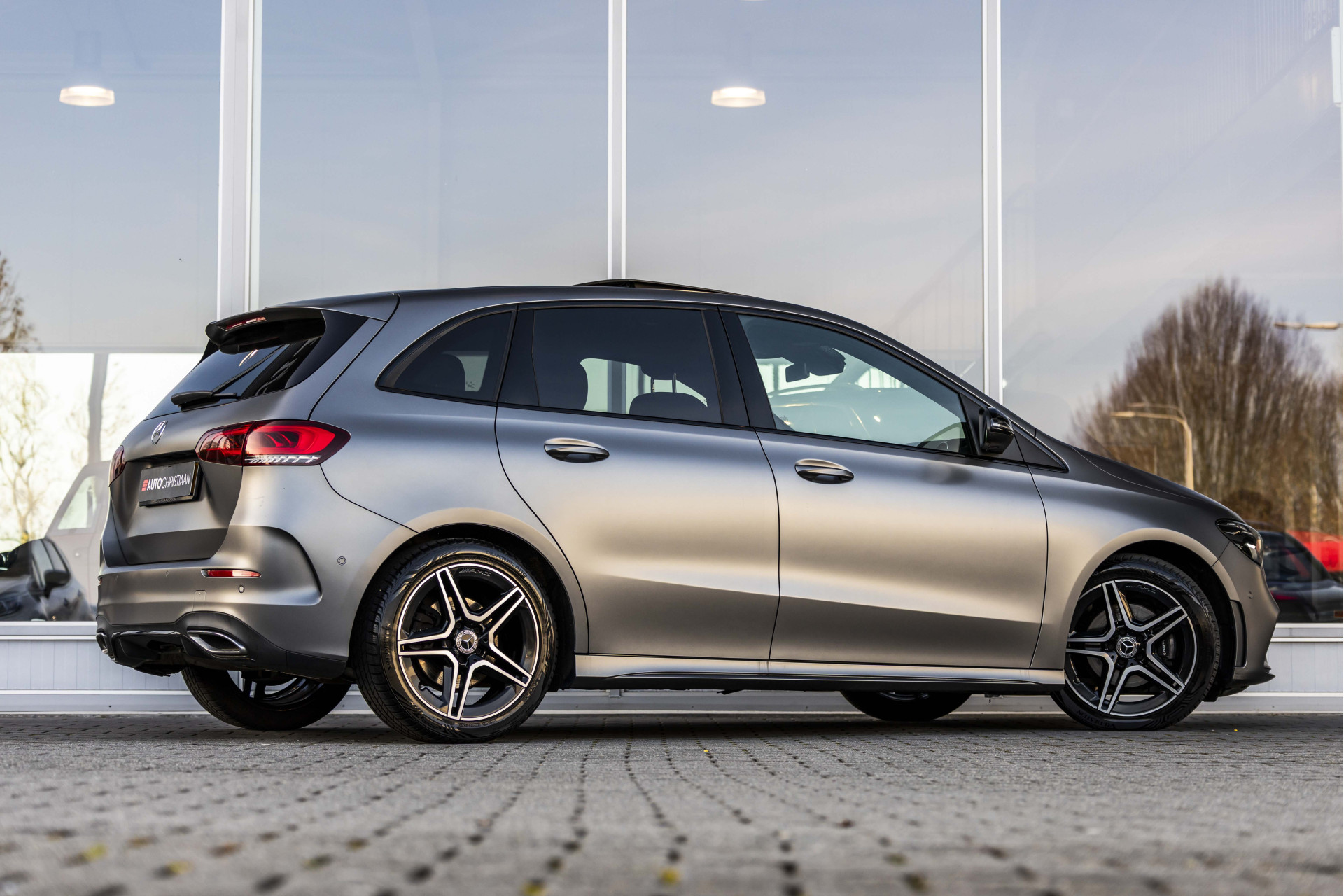 Foto van Mercedes-Benz B 200