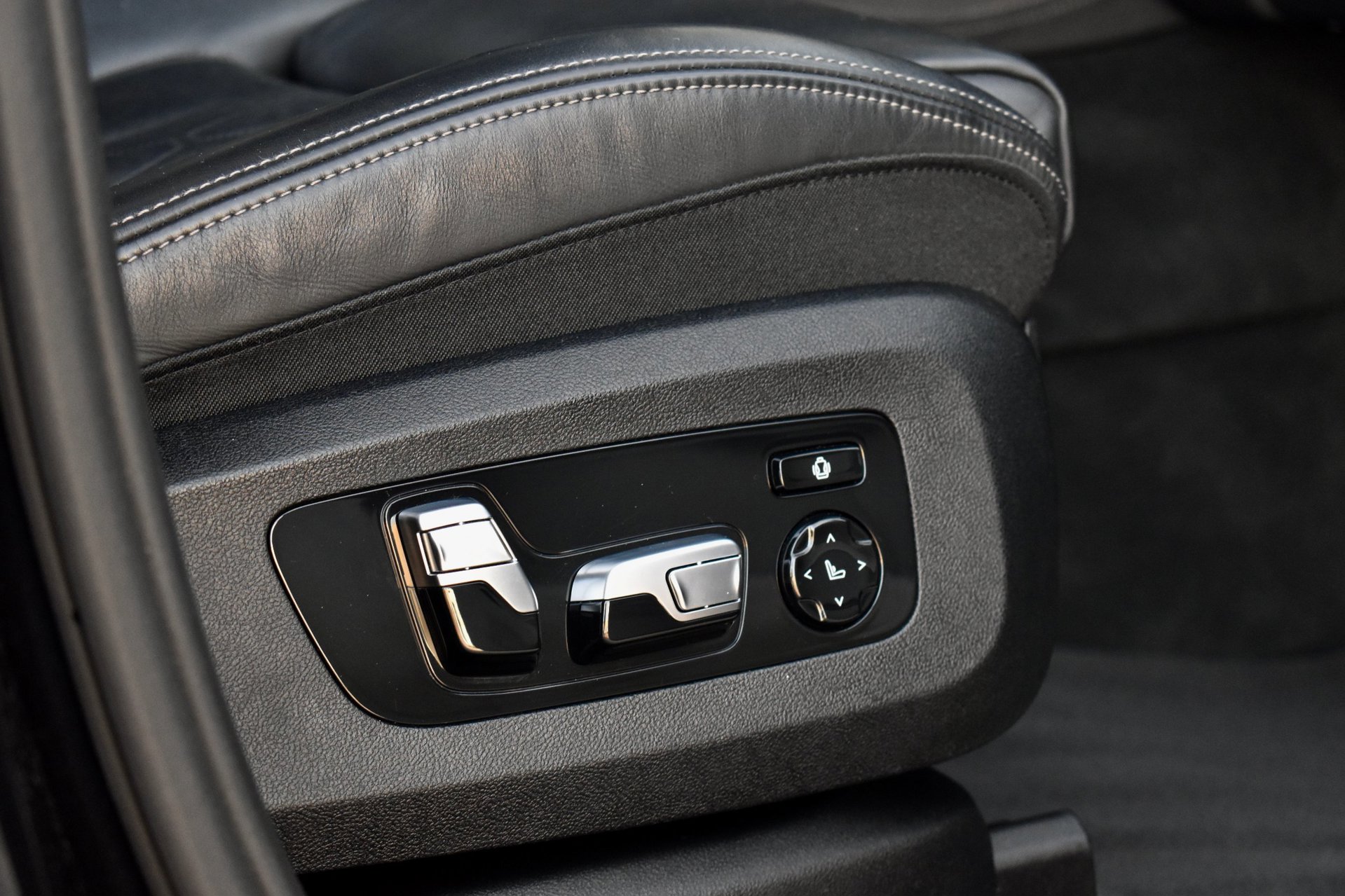Foto van BMW X6 Xdrive40i