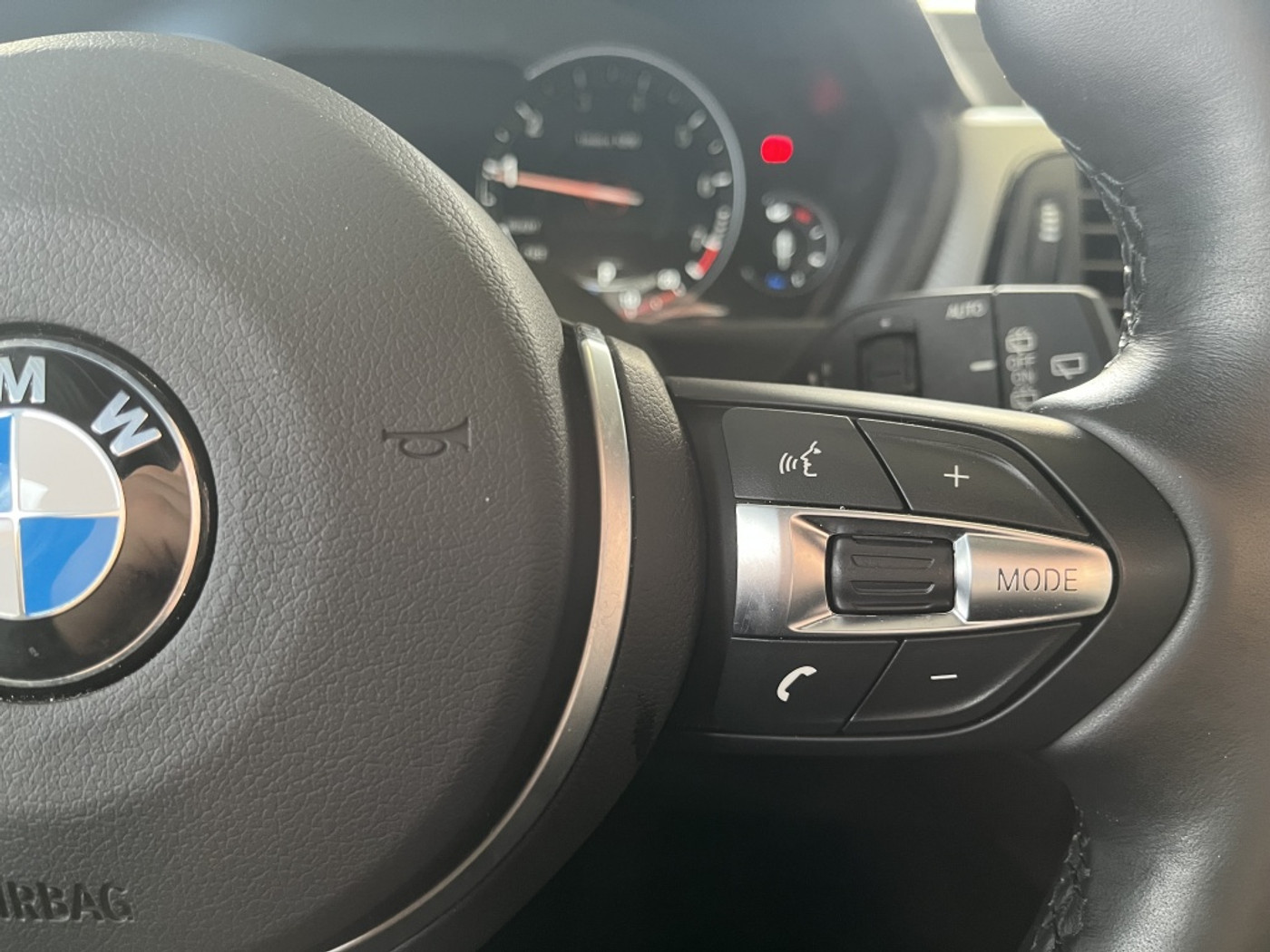 Foto van BMW 318i