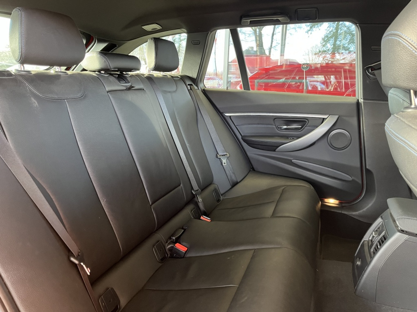 Foto van BMW 318i