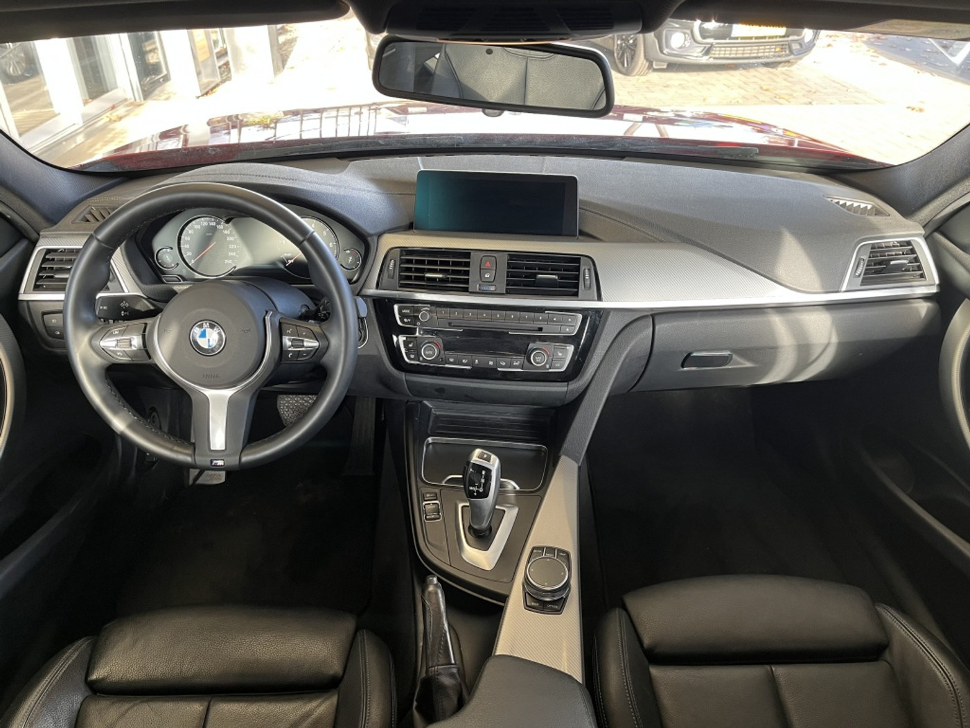 Foto van BMW 318i