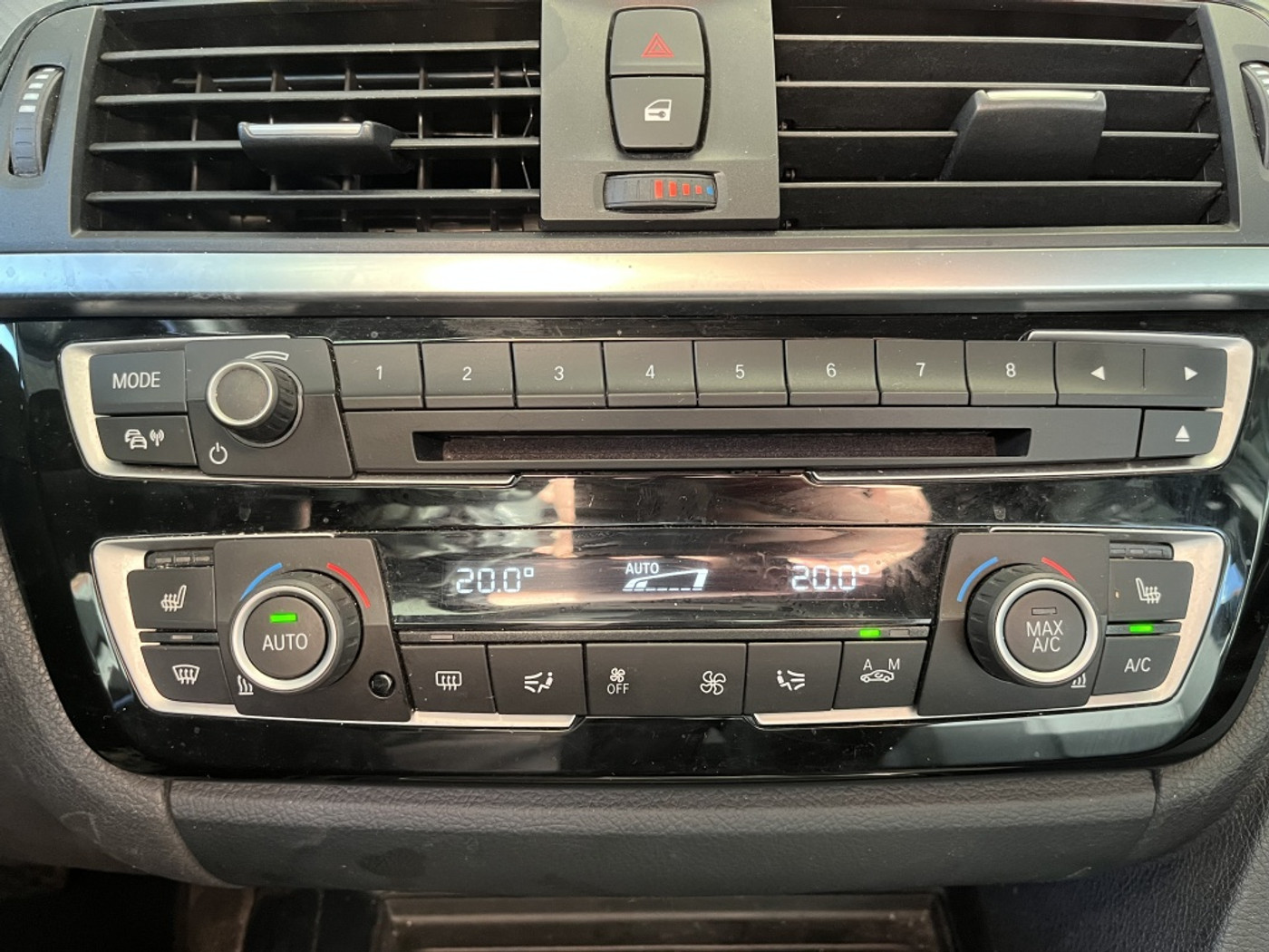 Foto van BMW 318i