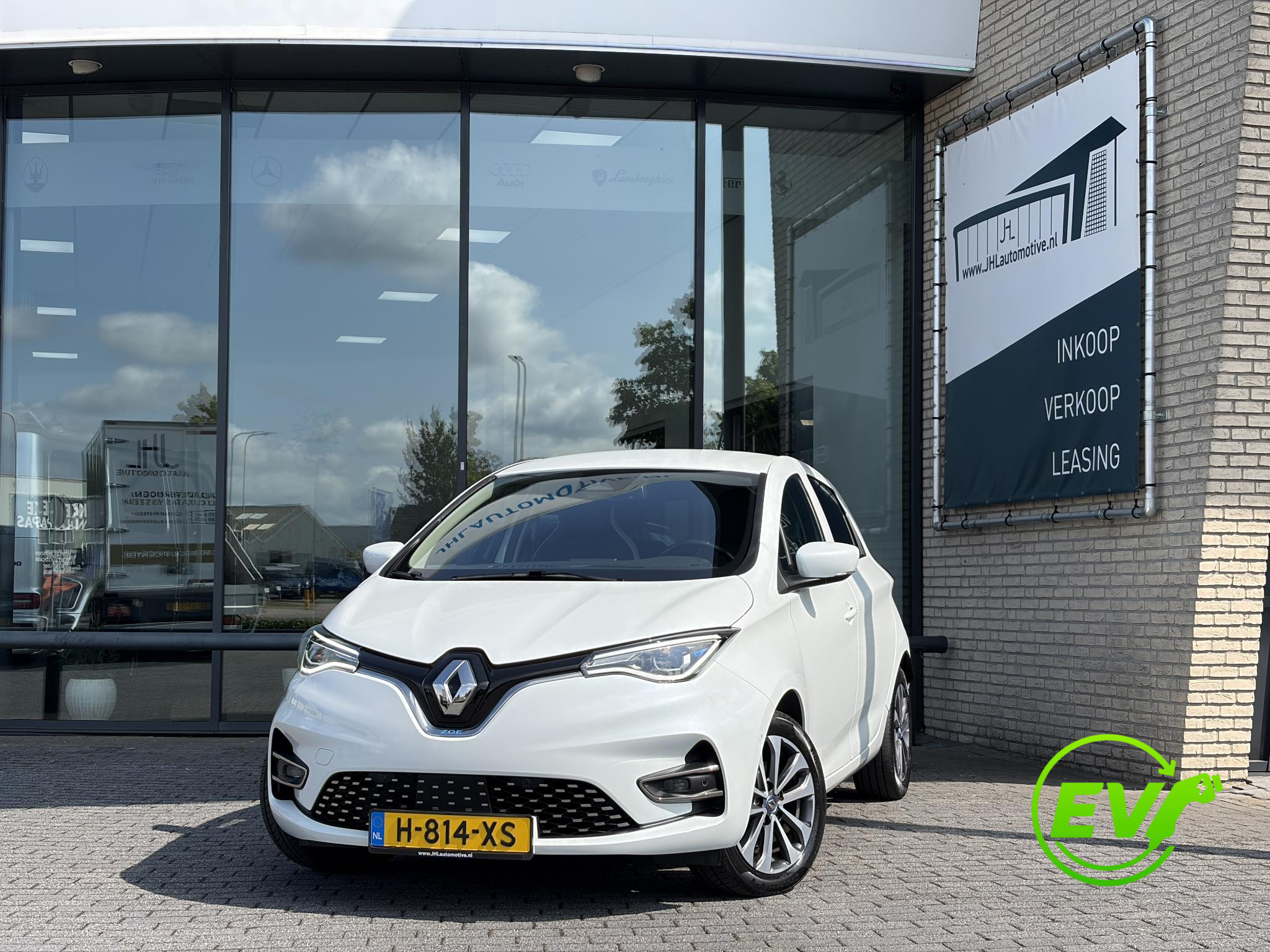 Renault Zoe R135 Intens 52 kWh*KOOPACCU*3FASE*ECC*CAMERA*NAVI* 2020 - voorkant