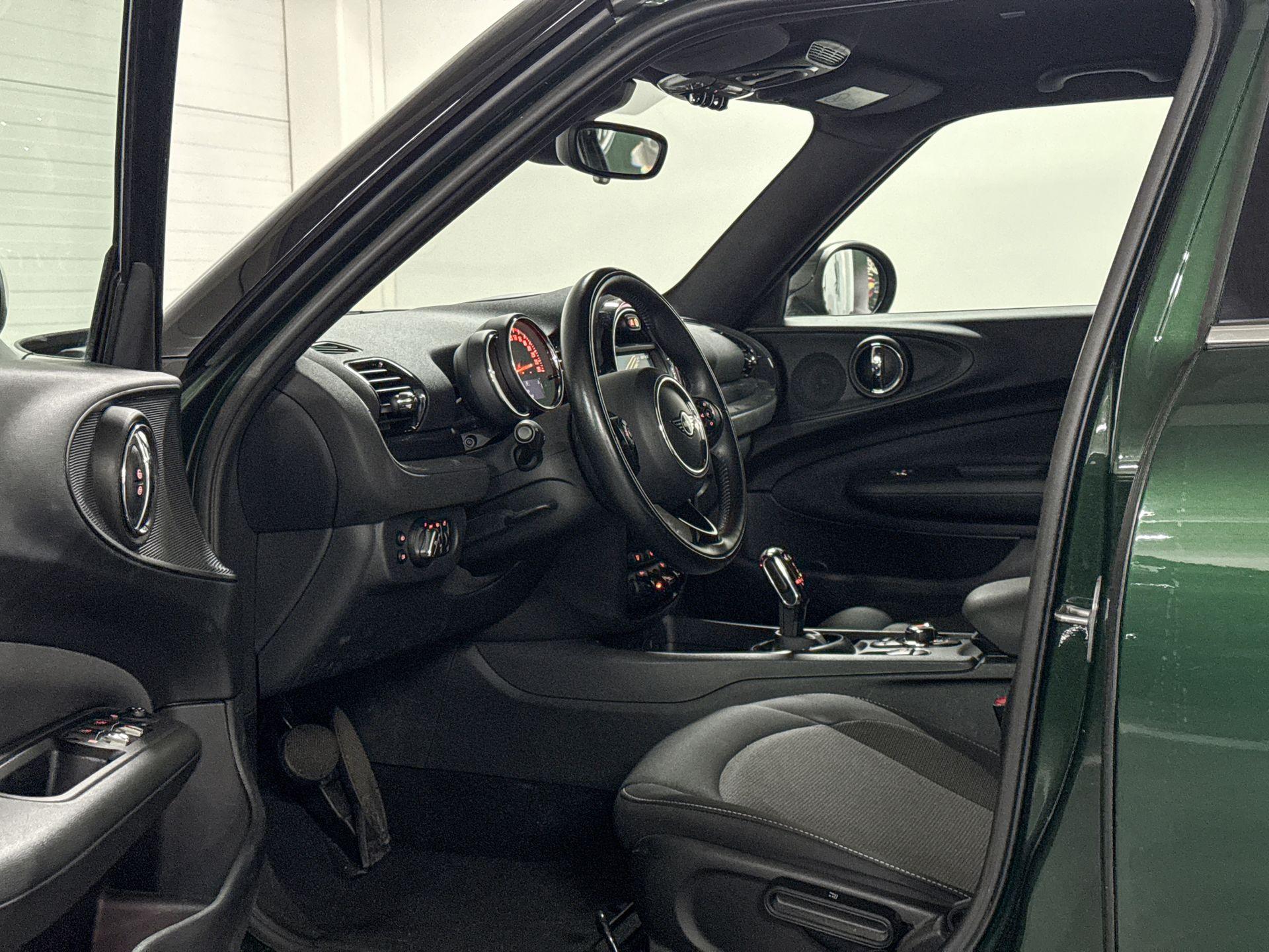 Foto van Mini Clubman Cooper