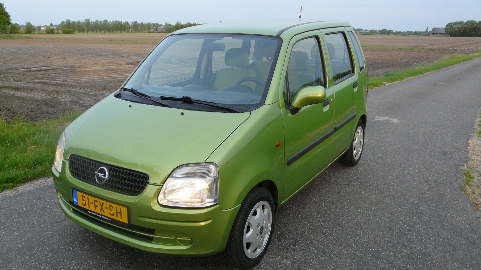 Foto van Opel Agila