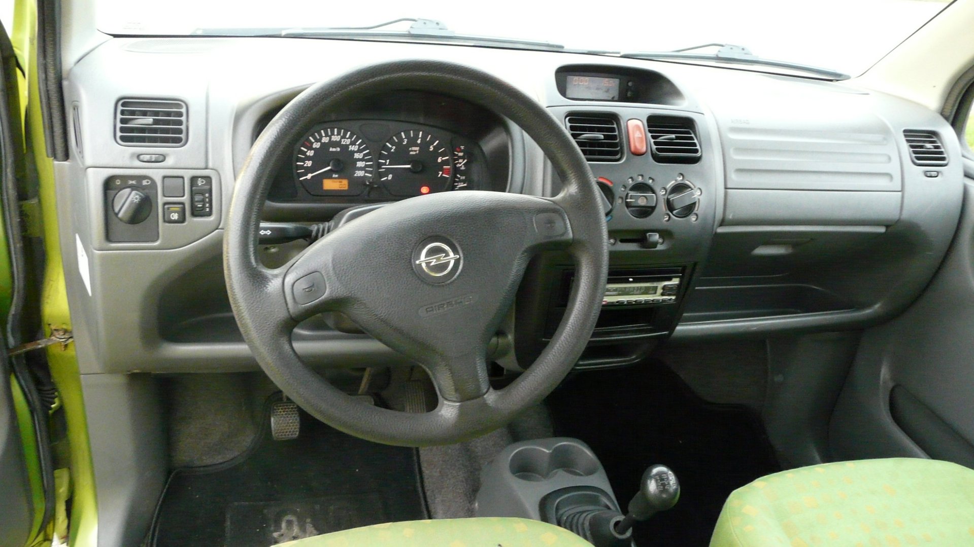 Foto van Opel Agila