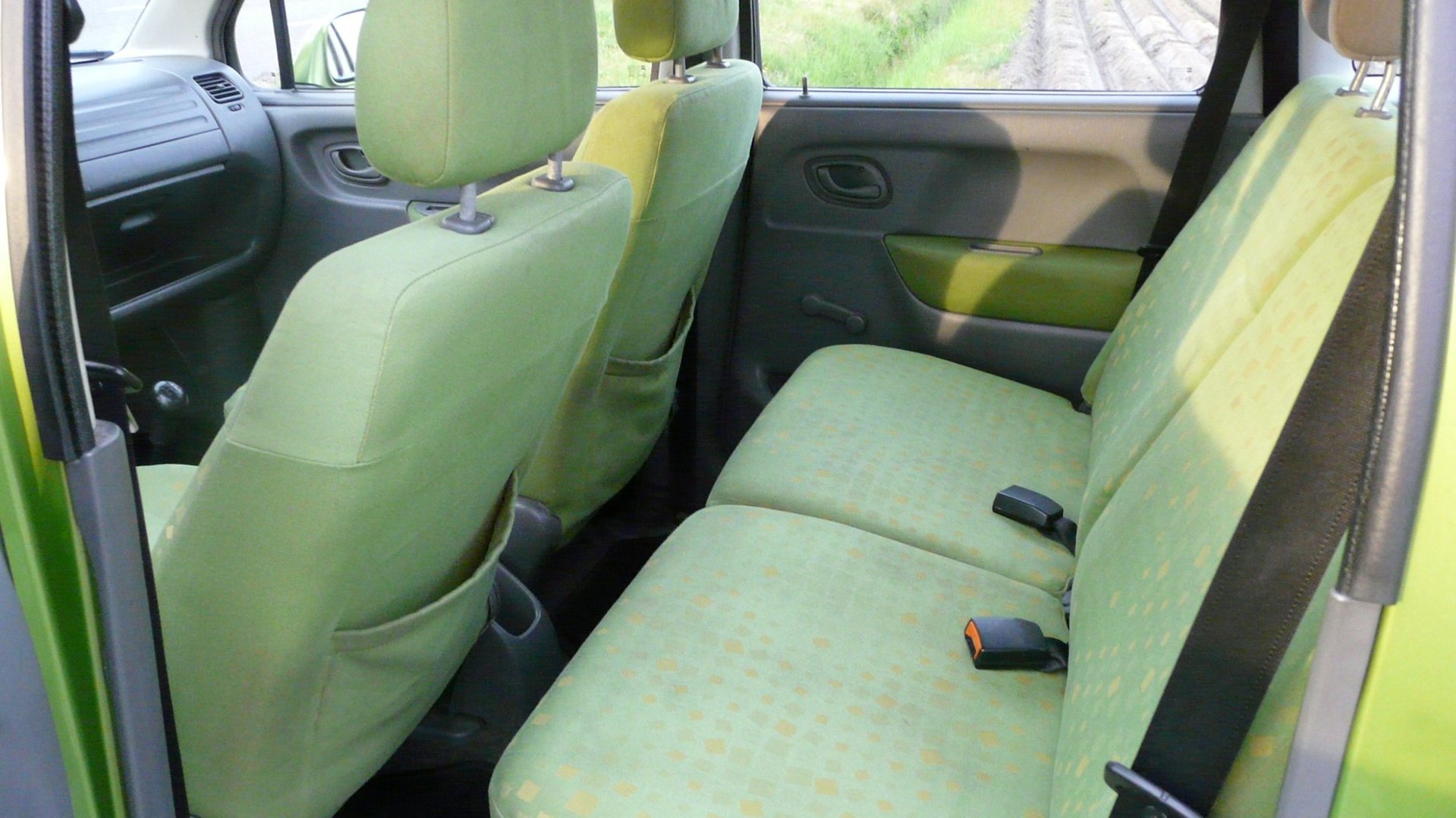 Foto van Opel Agila
