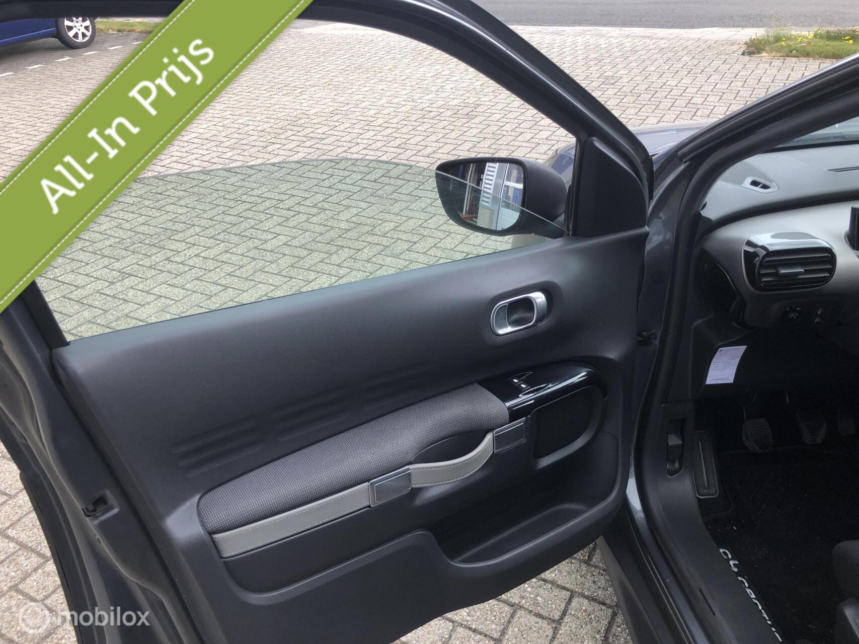 Foto van Citroen C4 Cactus