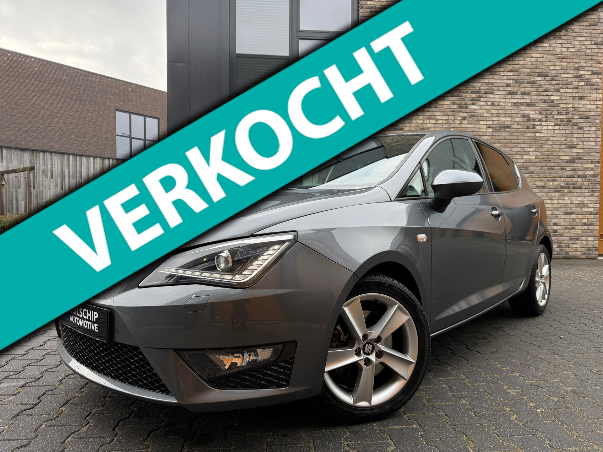 Seat Ibiza 1.0 EcoTSI FR Connect NAVI|XENON|LED|NAP| 2016 - voorkant