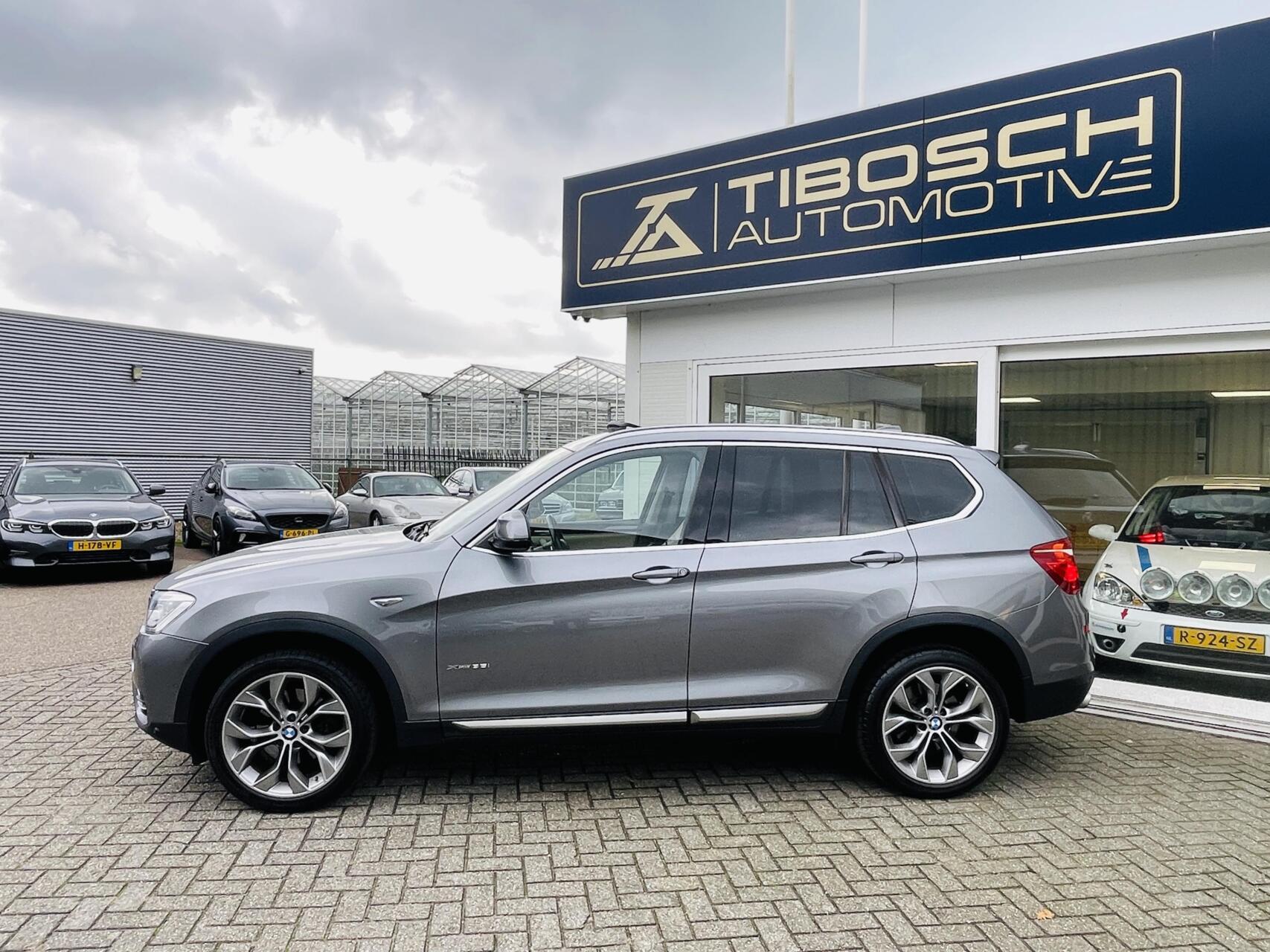 Foto van BMW X3 Xdrive35i