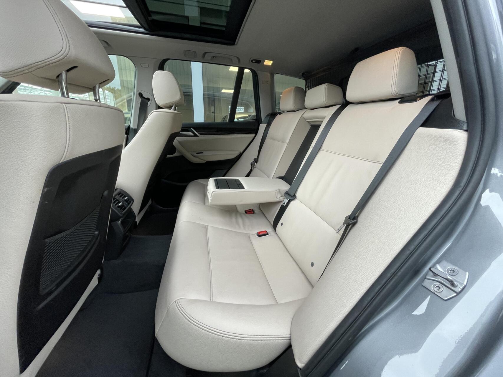 Foto van BMW X3 Xdrive35i