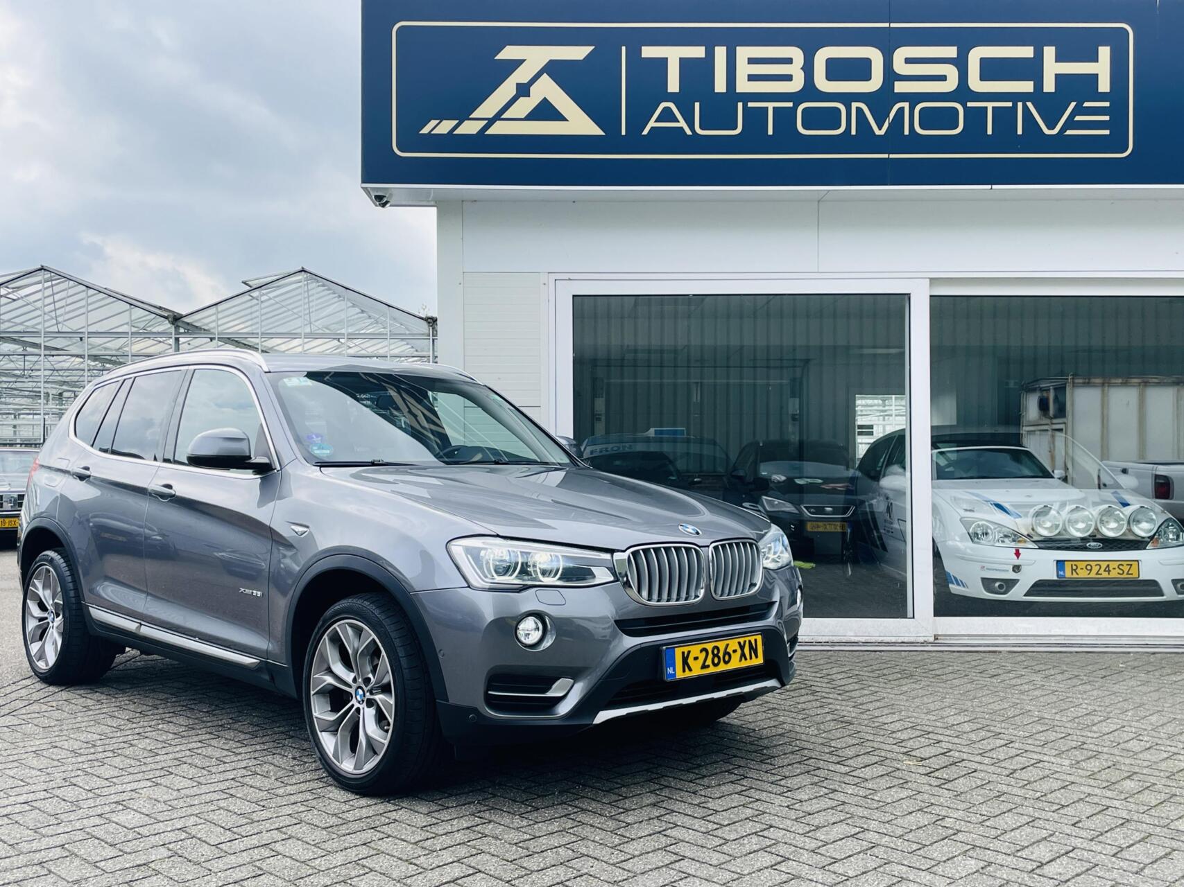 Foto van BMW X3 Xdrive35i