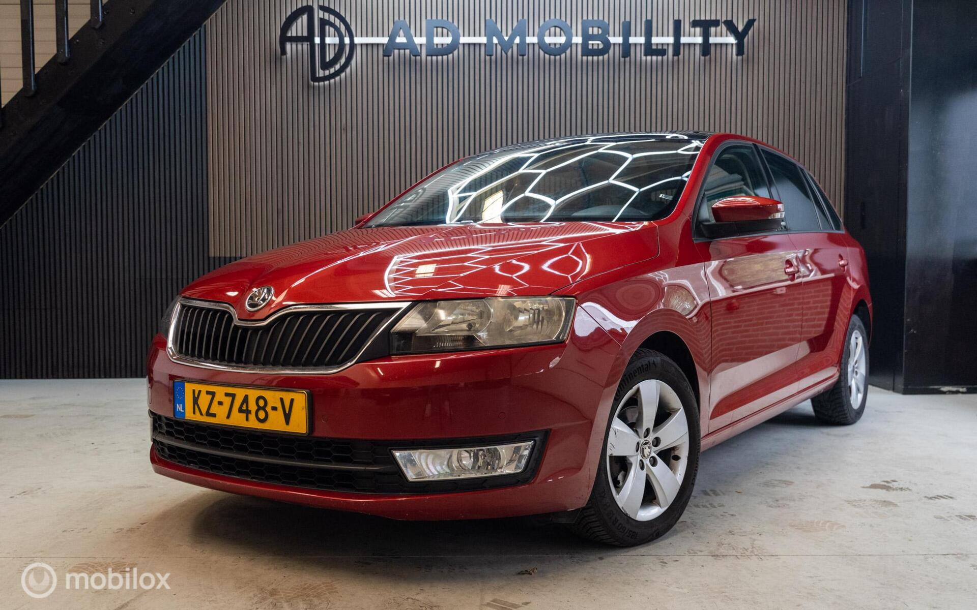 Skoda Rapid 1.2 TSI Greentech JOY Cruise Stoelverw 2017 - voorkant