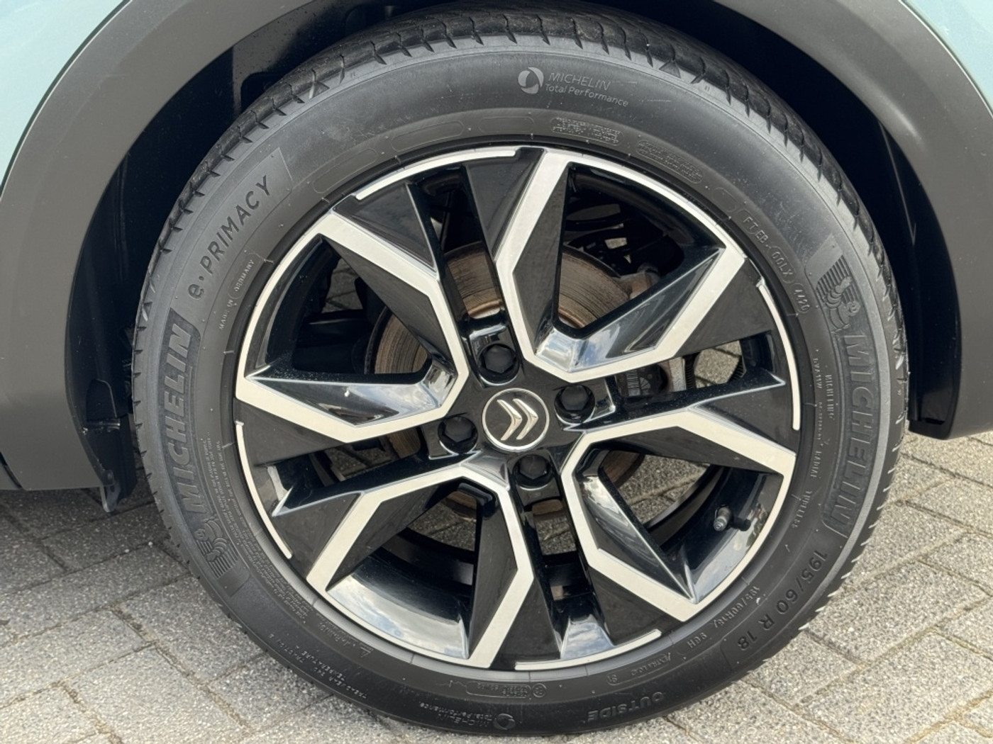Foto van Citroen E-c4