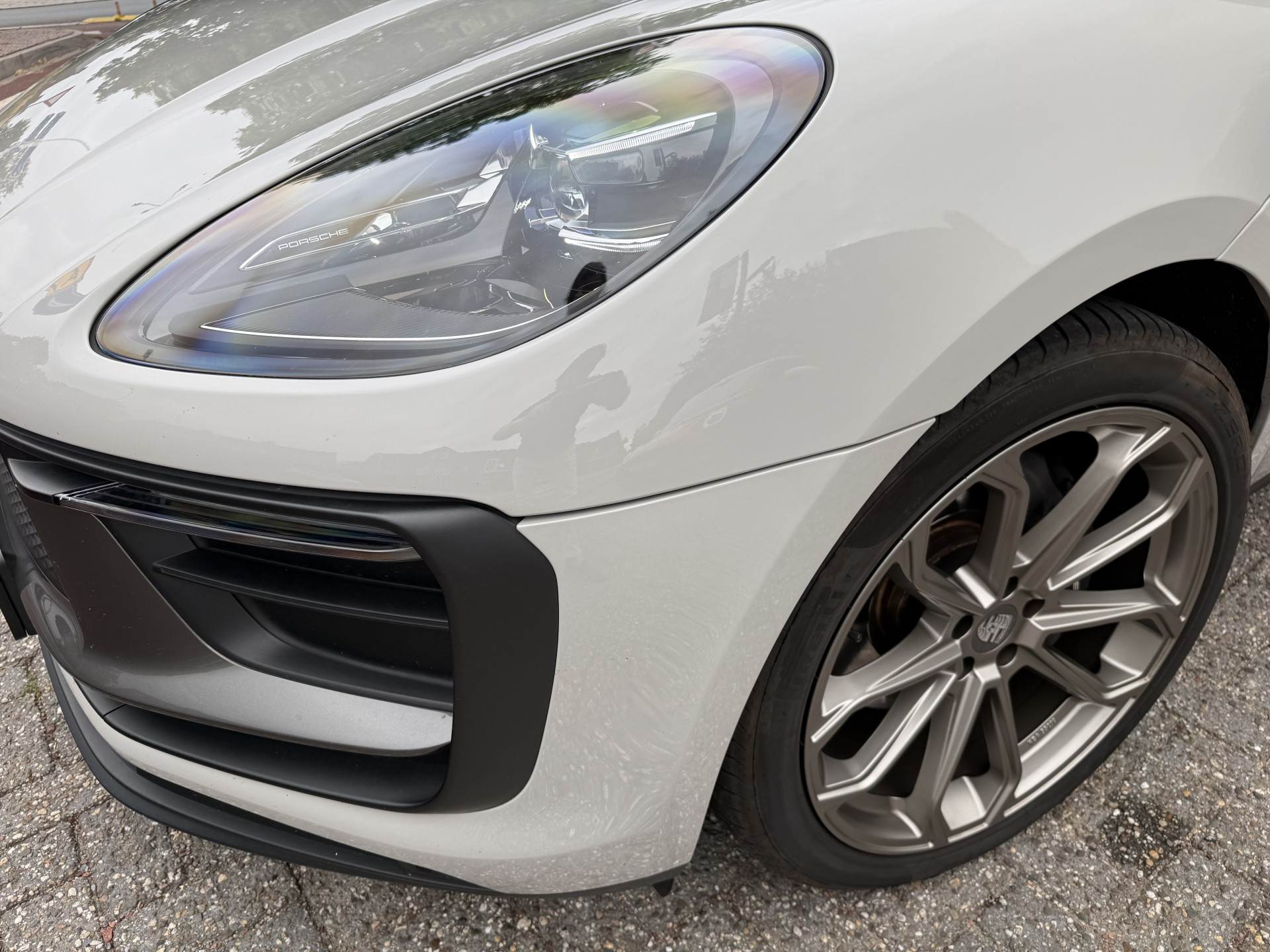 Foto van Porsche Macan T