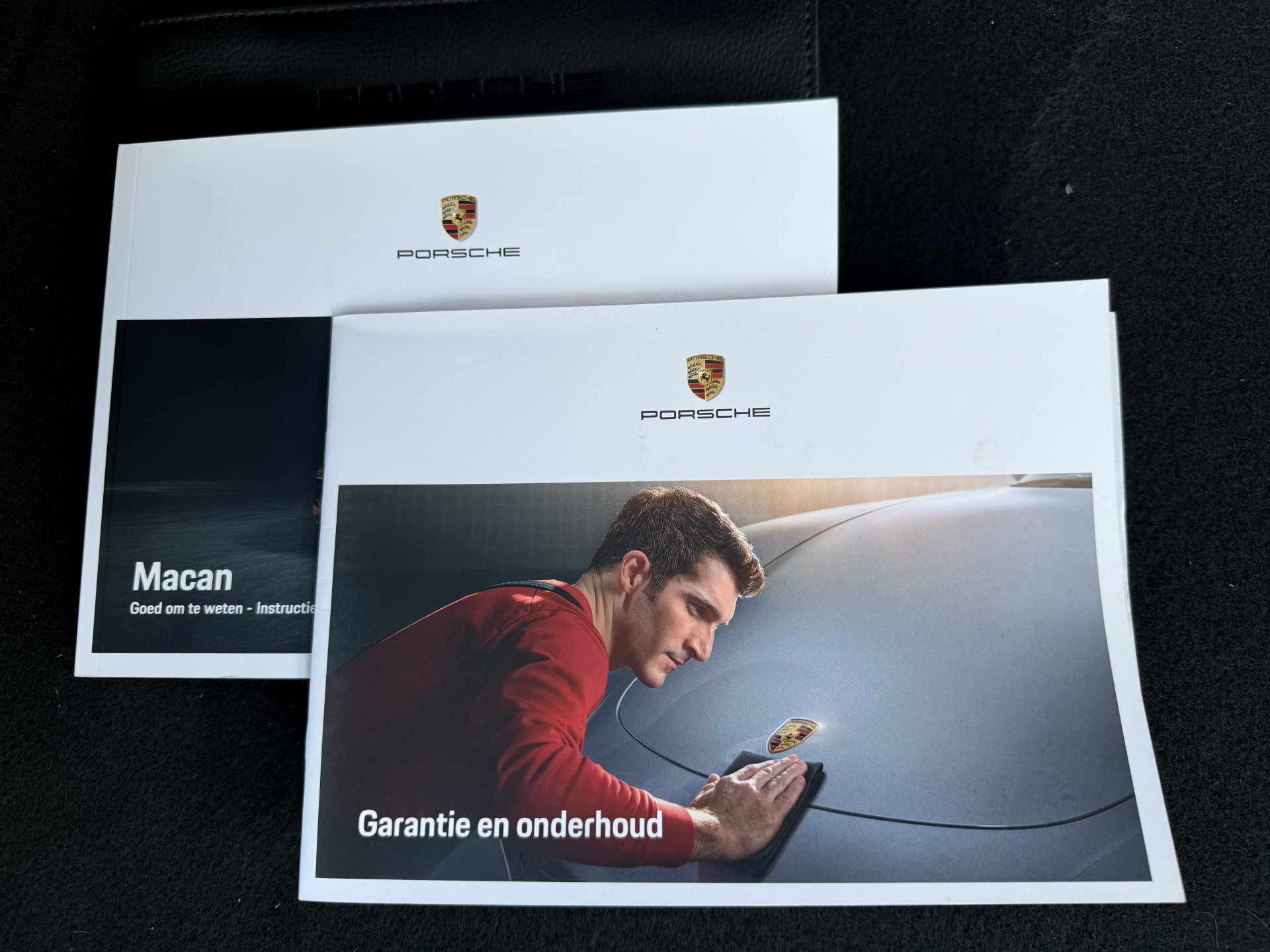Foto van Porsche Macan T