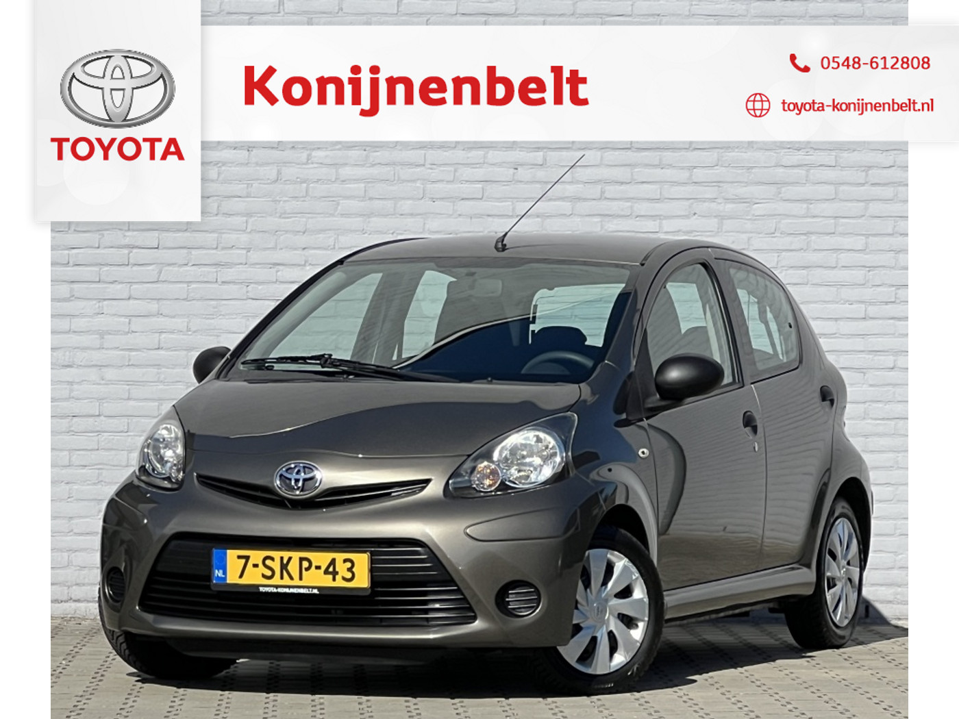 Toyota Toyota Aygo 1.0 VVT-i Now 5-deurs airco 2013 - voorkant