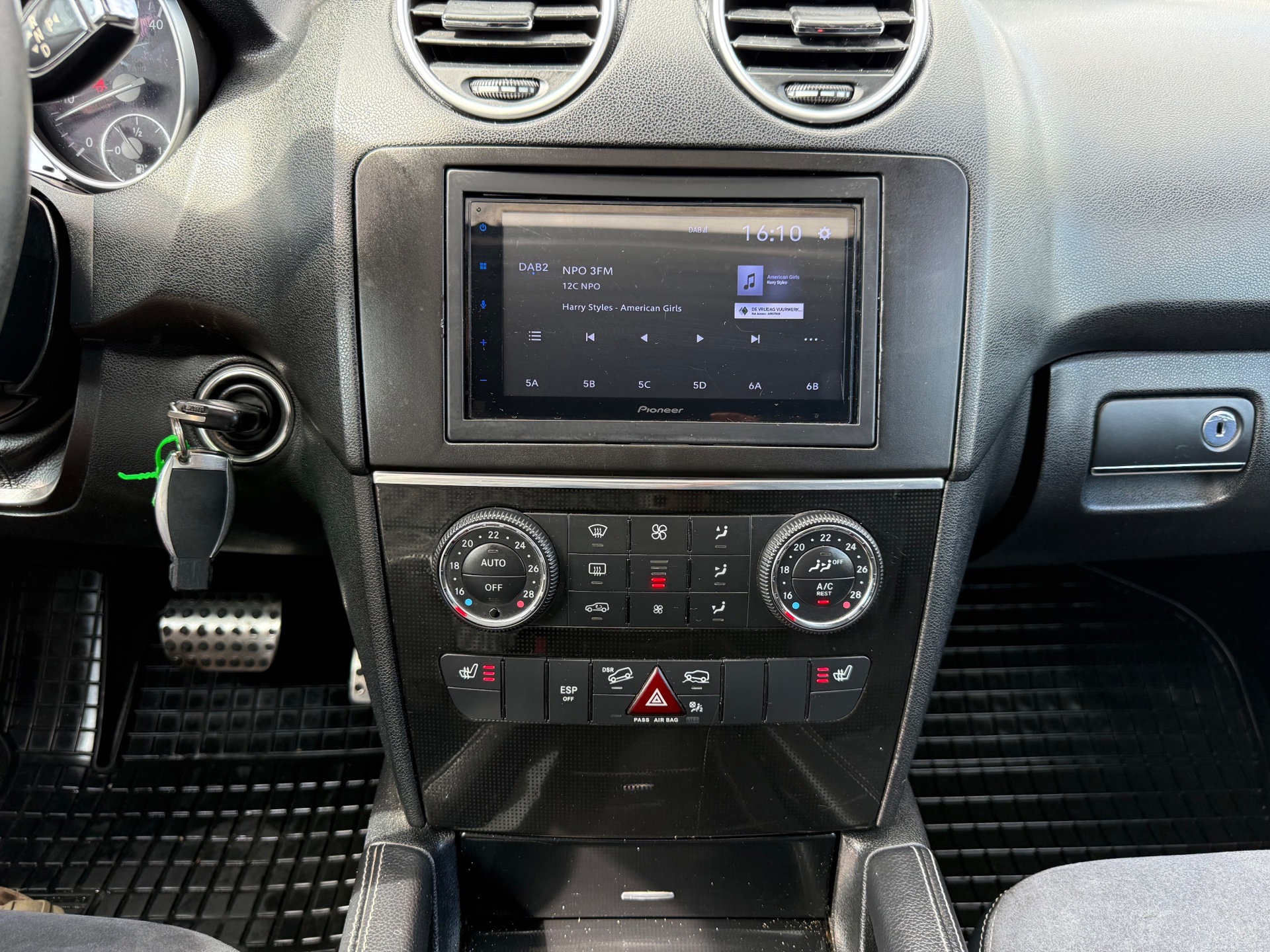 Foto van Mercedes-Benz ML 350
