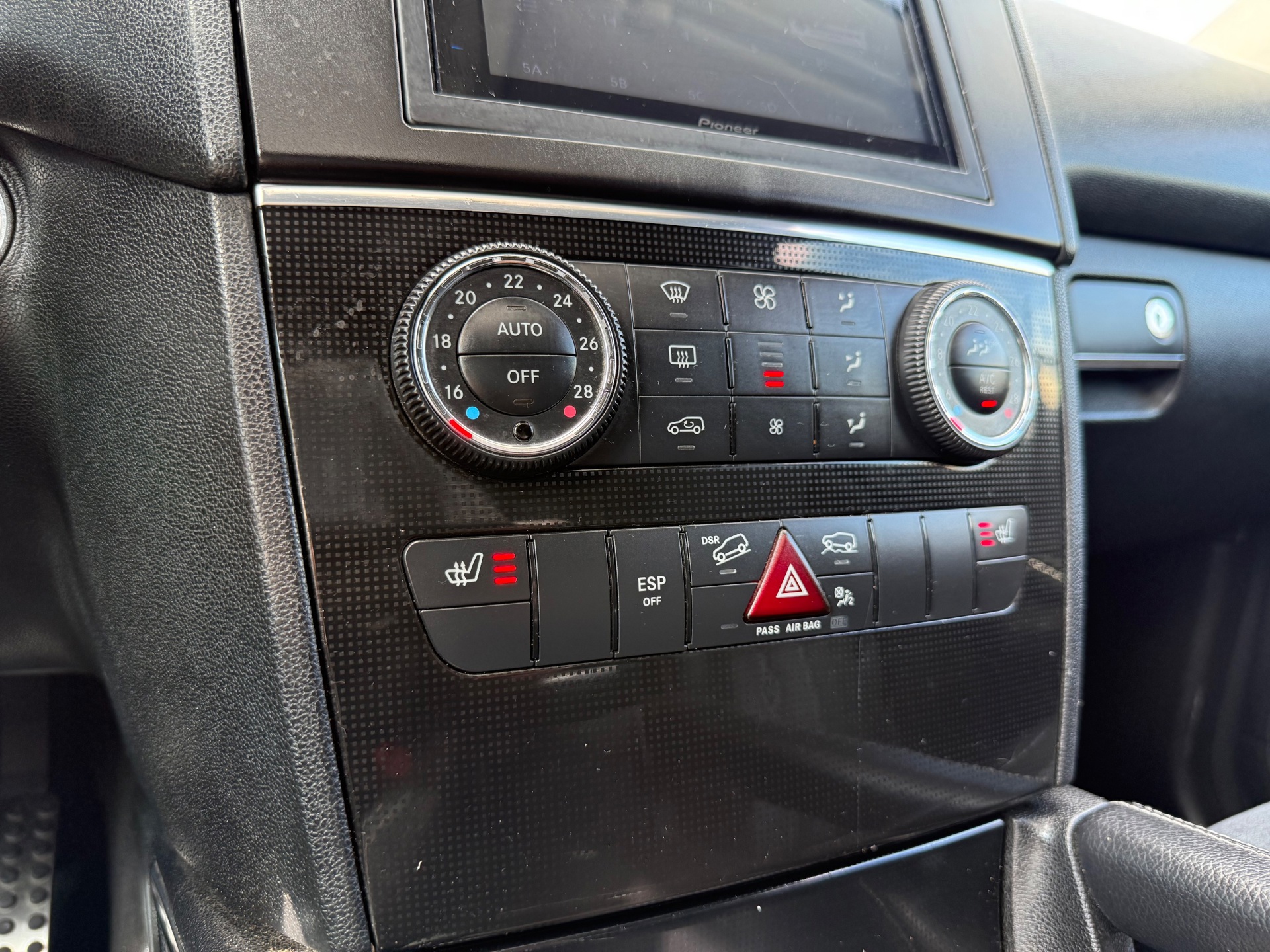 Foto van Mercedes-Benz ML 350