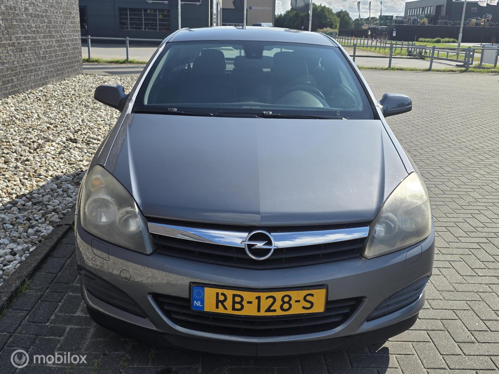 Foto van Opel Astra GTC