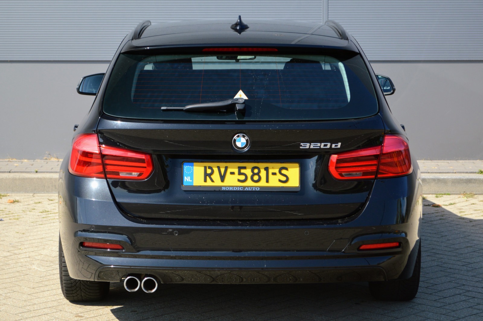 Foto van BMW 320d Efficient Dynamics