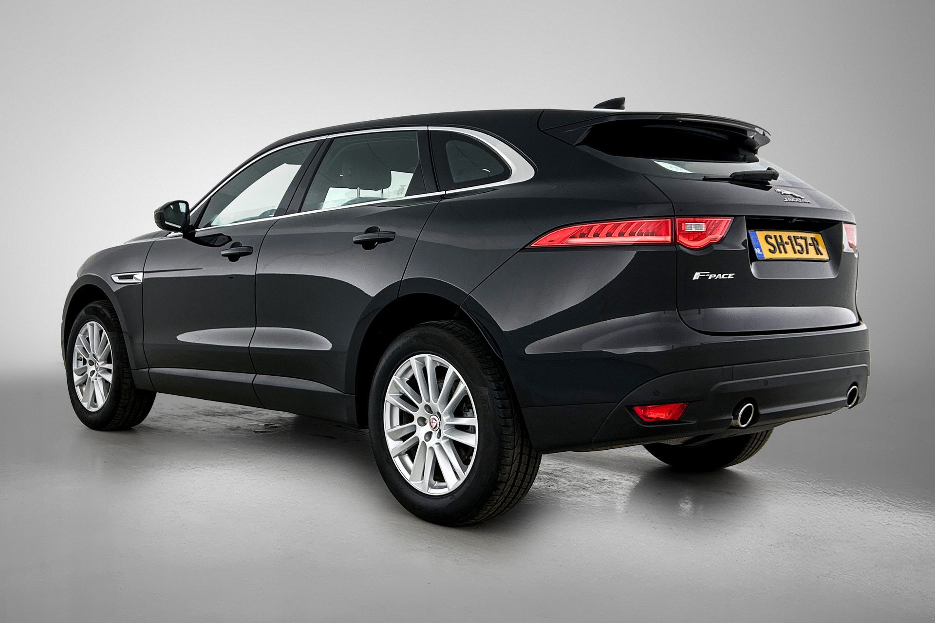 Foto van Jaguar Jaguar F-pace