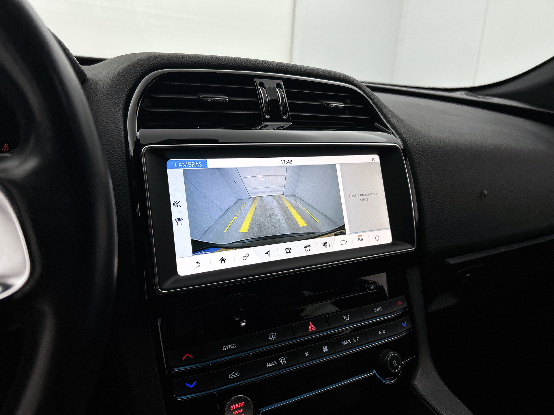 Foto van Jaguar Jaguar F-pace