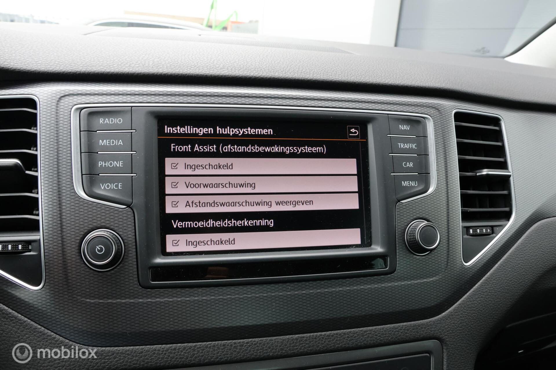 Foto van Volkswagen Golf Sportsvan