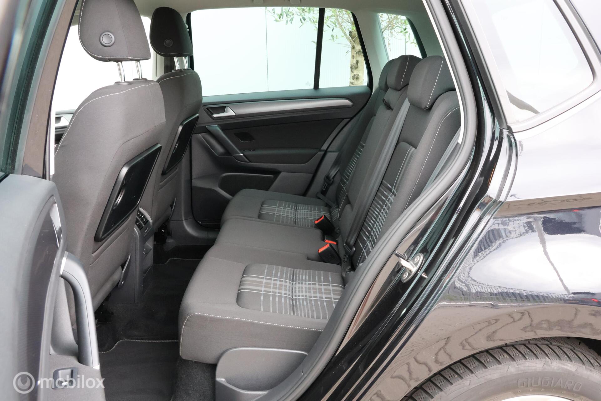 Foto van Volkswagen Golf Sportsvan